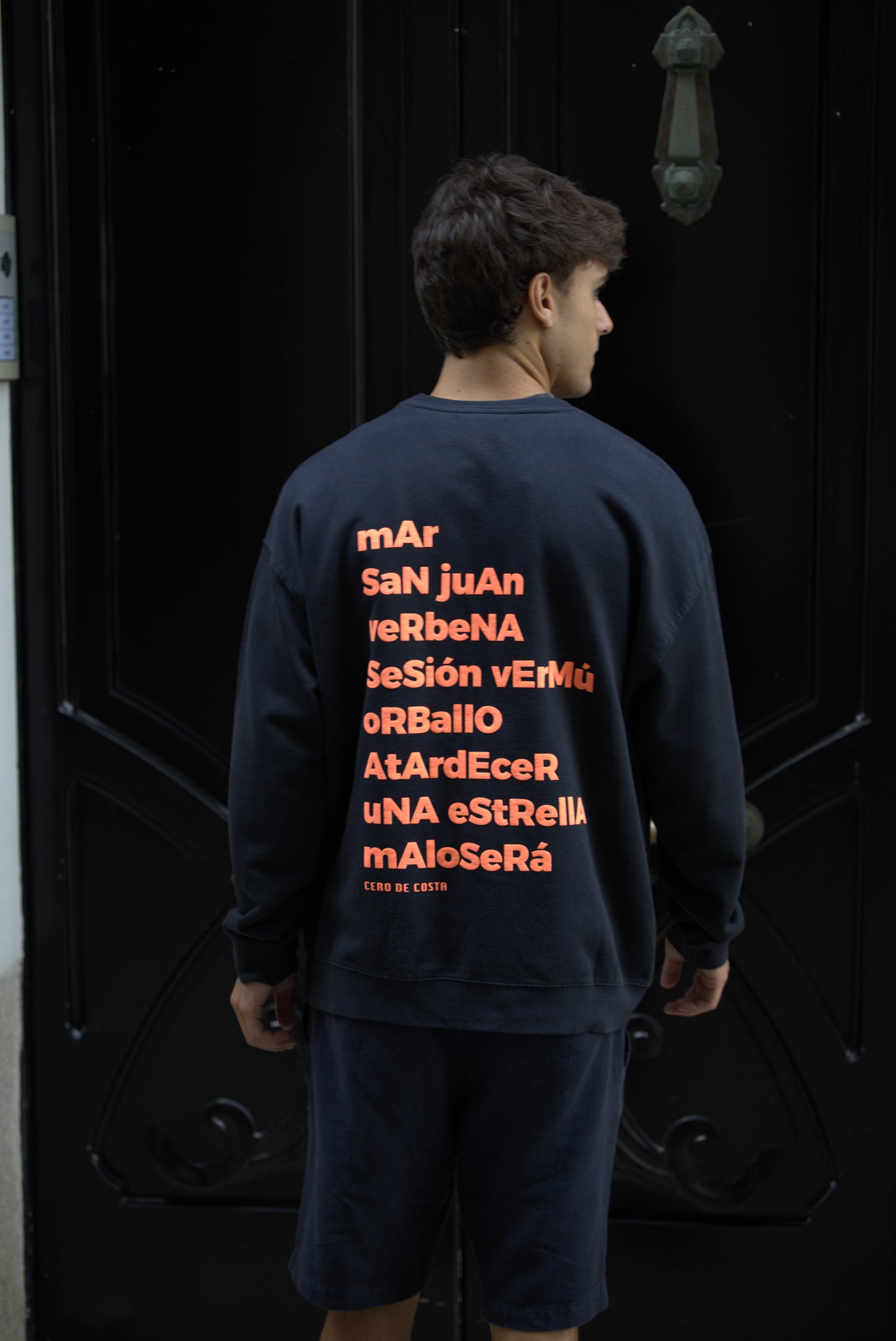 SUDADERA ANTRACITA/NARANJA-FLÚOR "MORRIÑA"