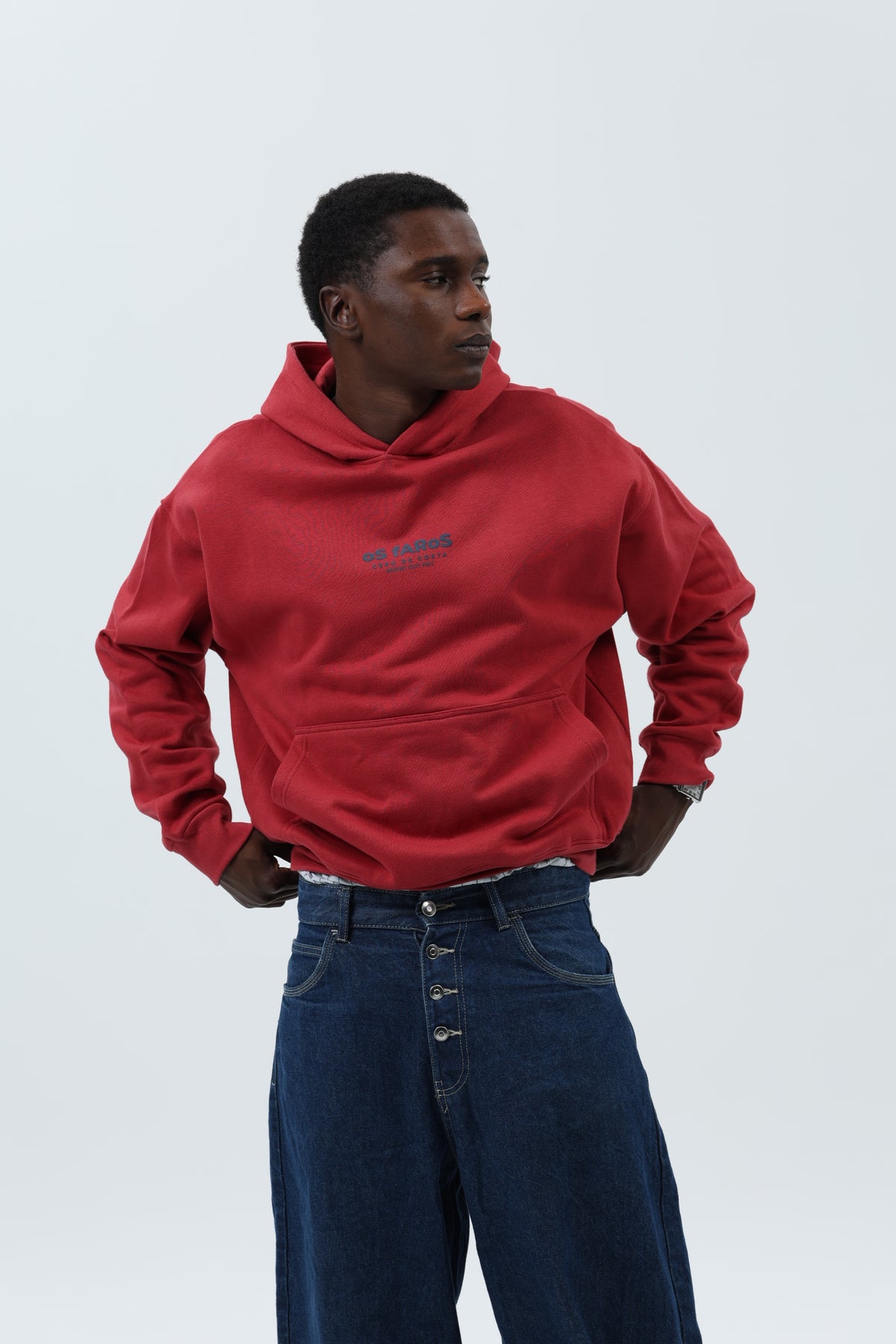 SUDADERA GRANATE/MARINO "OS FAROS" CON CAPUCHA – foto 7