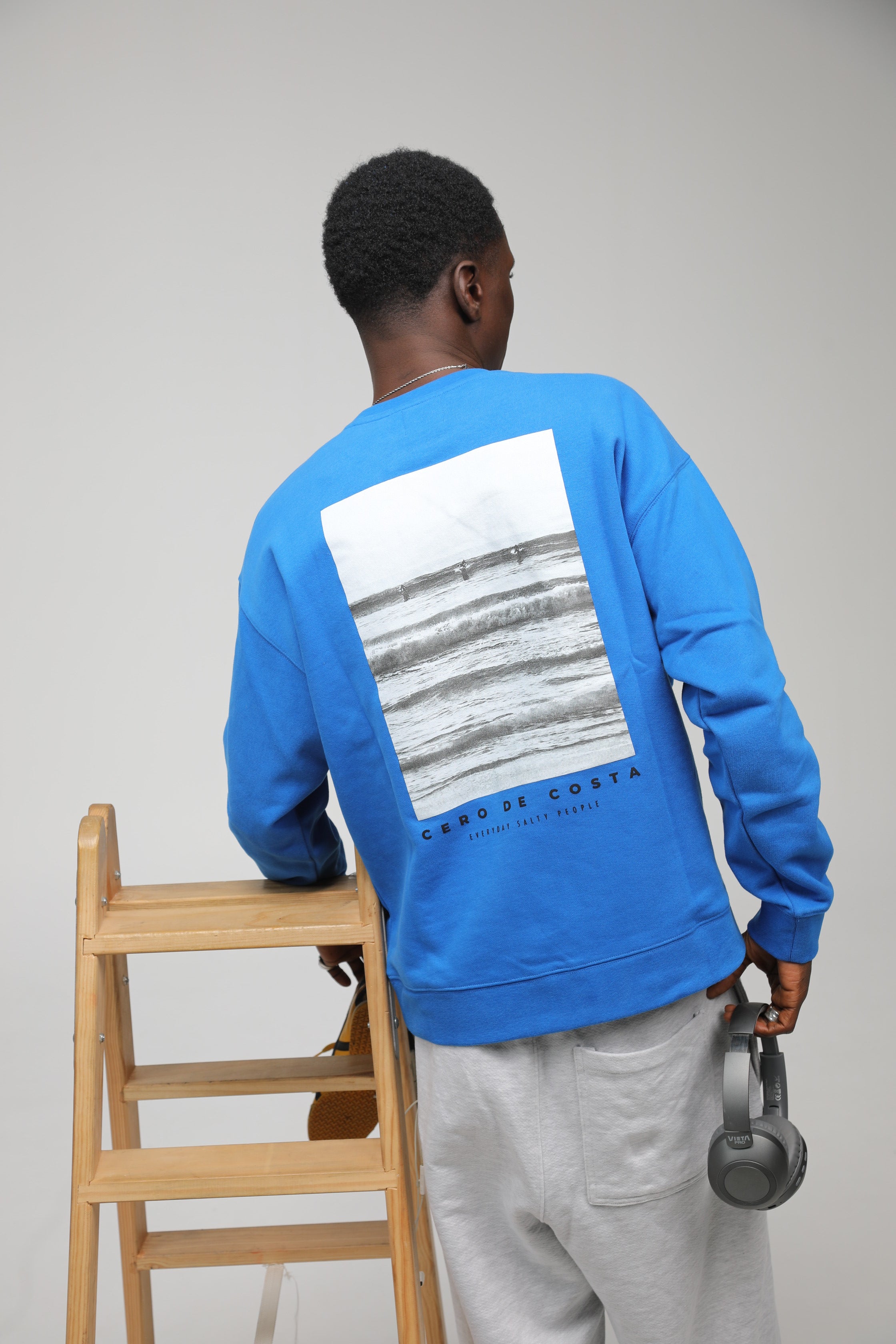 SUDADERA AZUL FOTO SURFERS