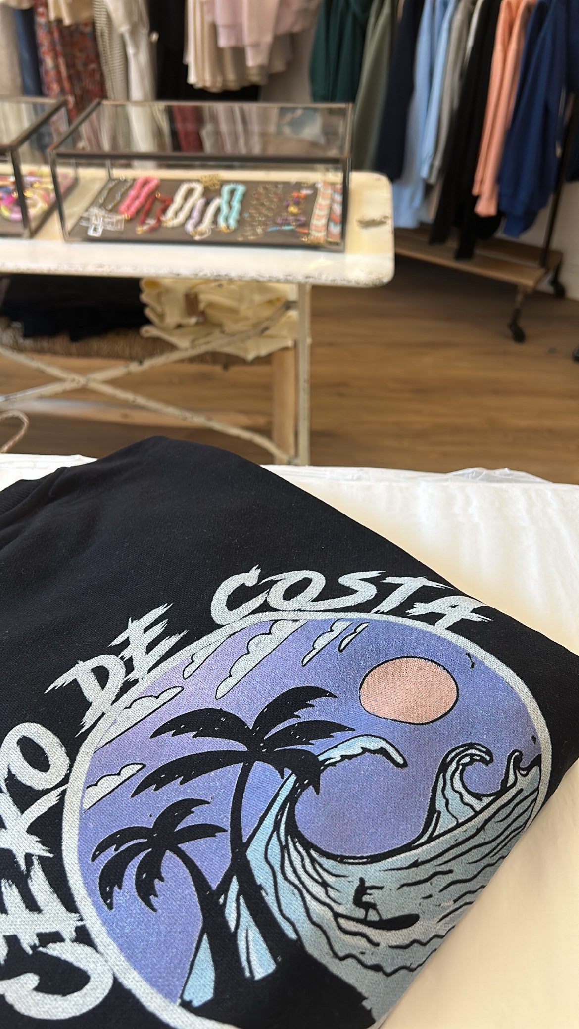 SUDADERA NEGRA OVERSIZED LIENZO