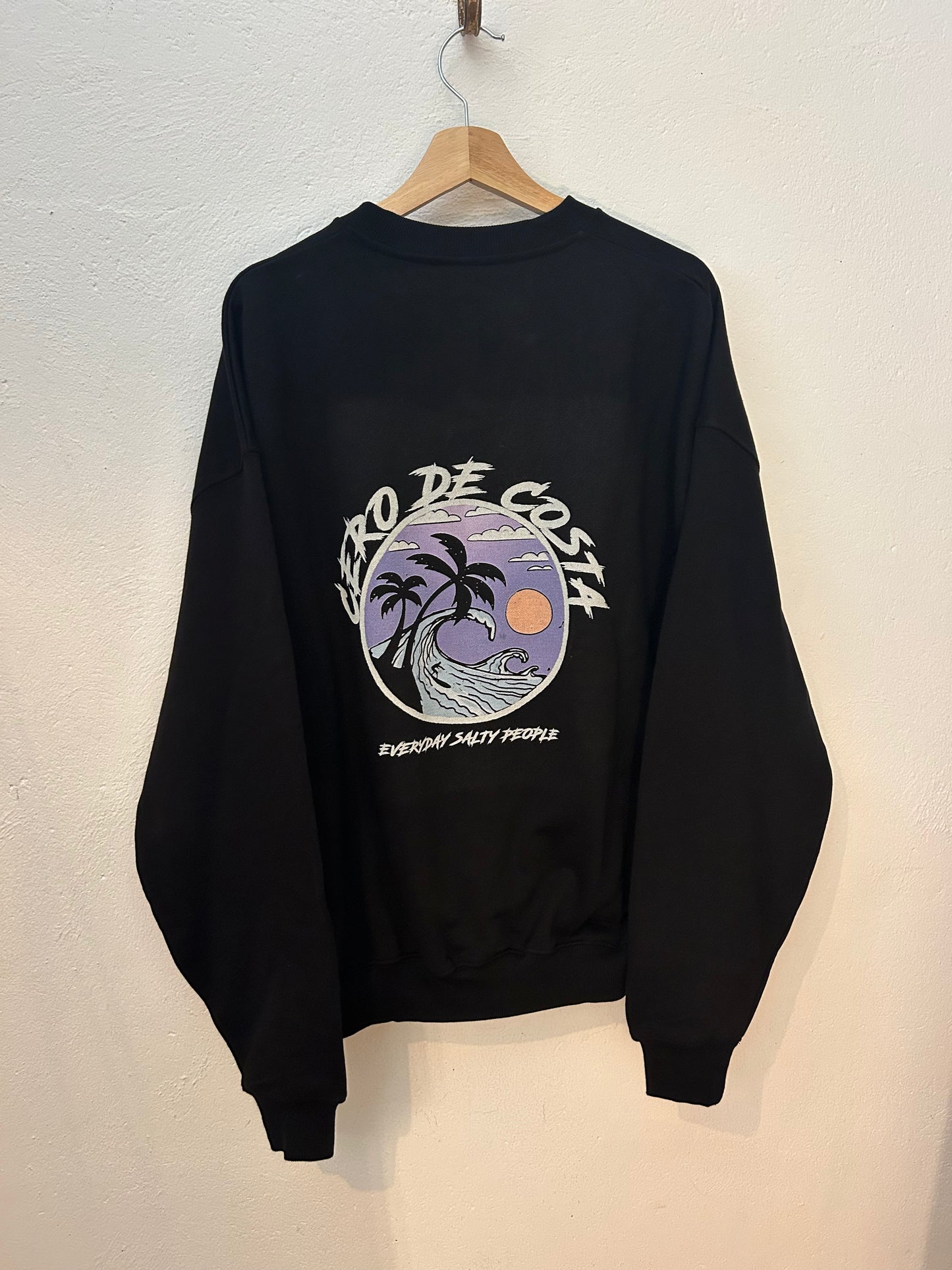 SUDADERA NEGRA OVERSIZED LIENZO