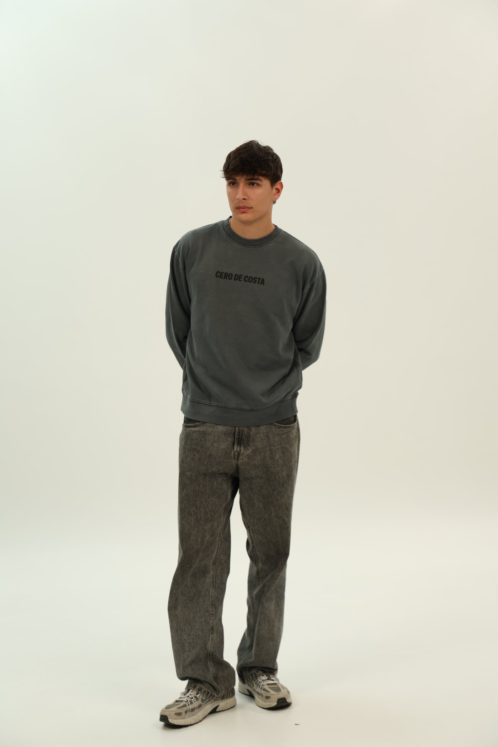 SUDADERA GRIS/ANTRACITA "FROM CERO" LOGO