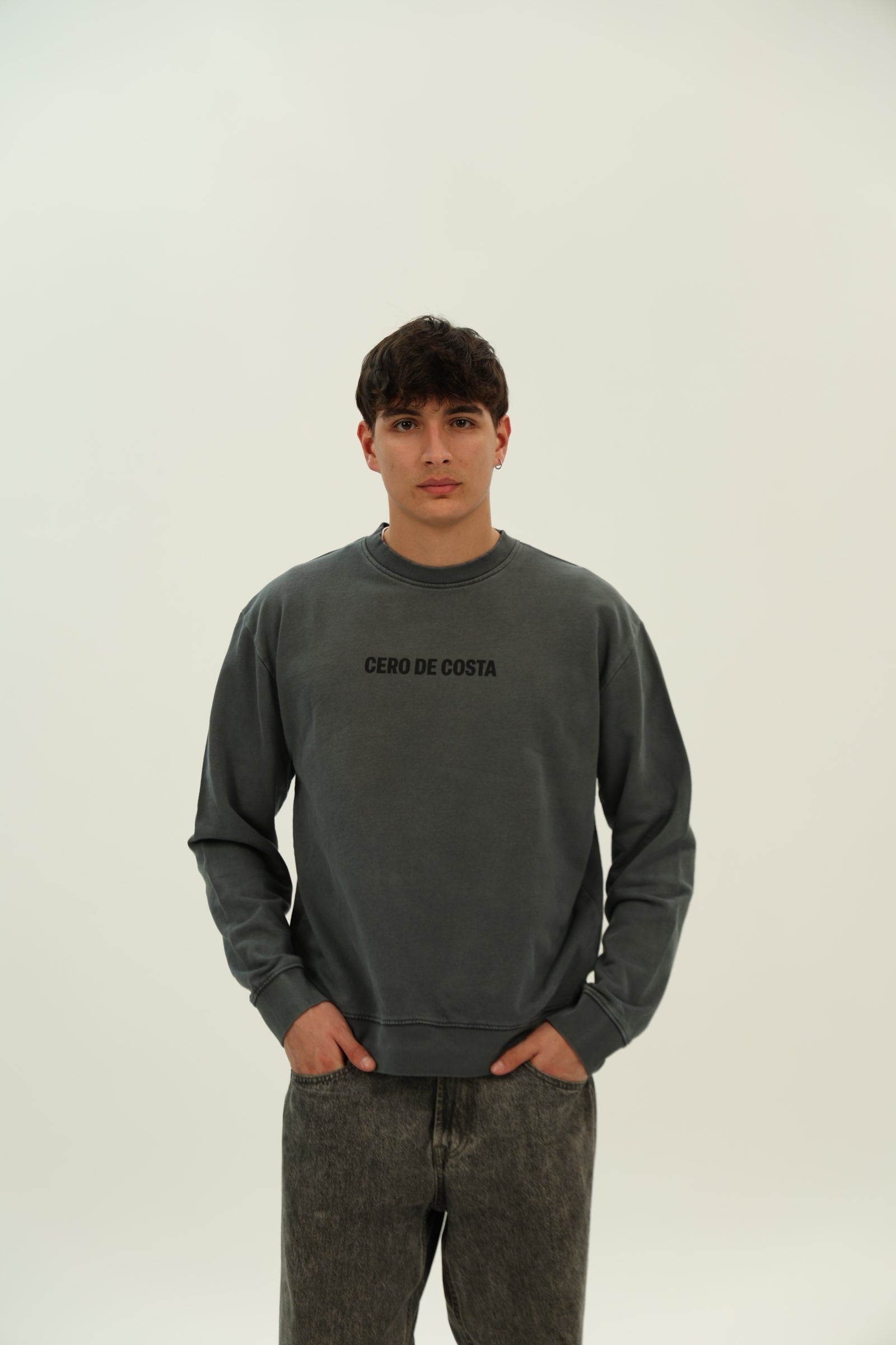 SUDADERA GRIS/ANTRACITA "FROM CERO" LOGO