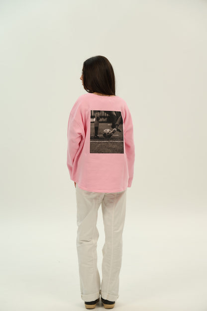 PINK/WHITE SWEATSHIRT "ACE CELTAS" PHOTO