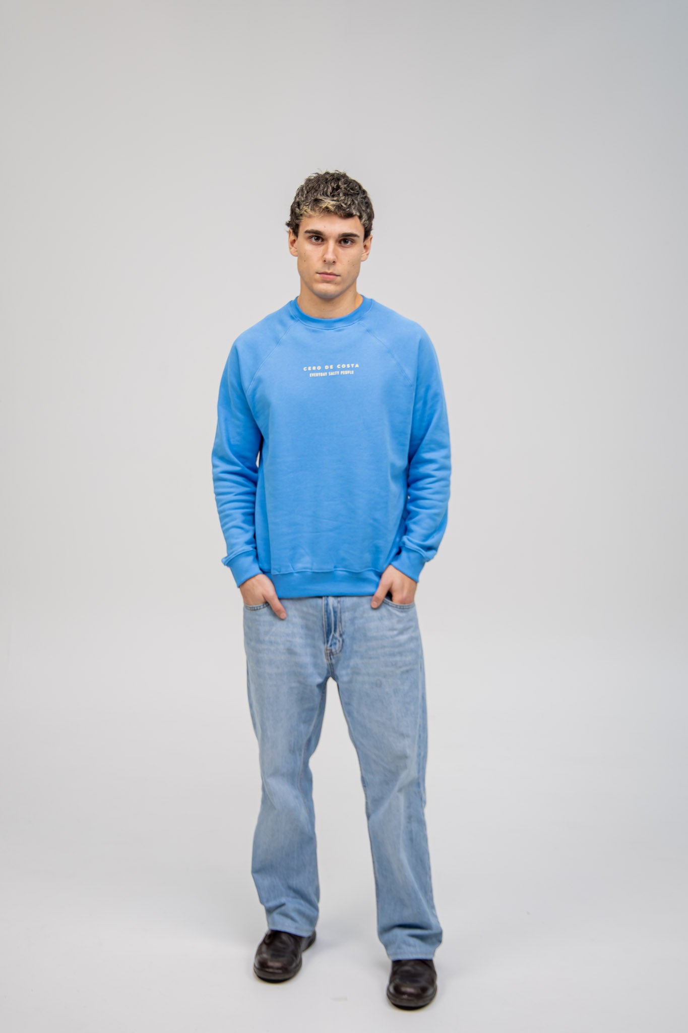 SUDADERA AZUL-TIZA/AMARILLO “PLAYAS SURF"