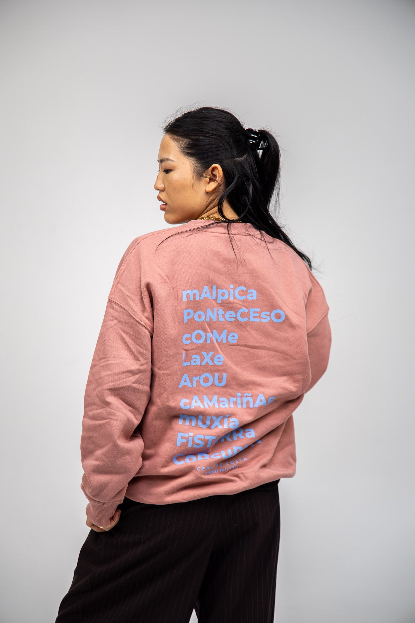 PINK/BLUE SWEATSHIRT "OS FAROS"