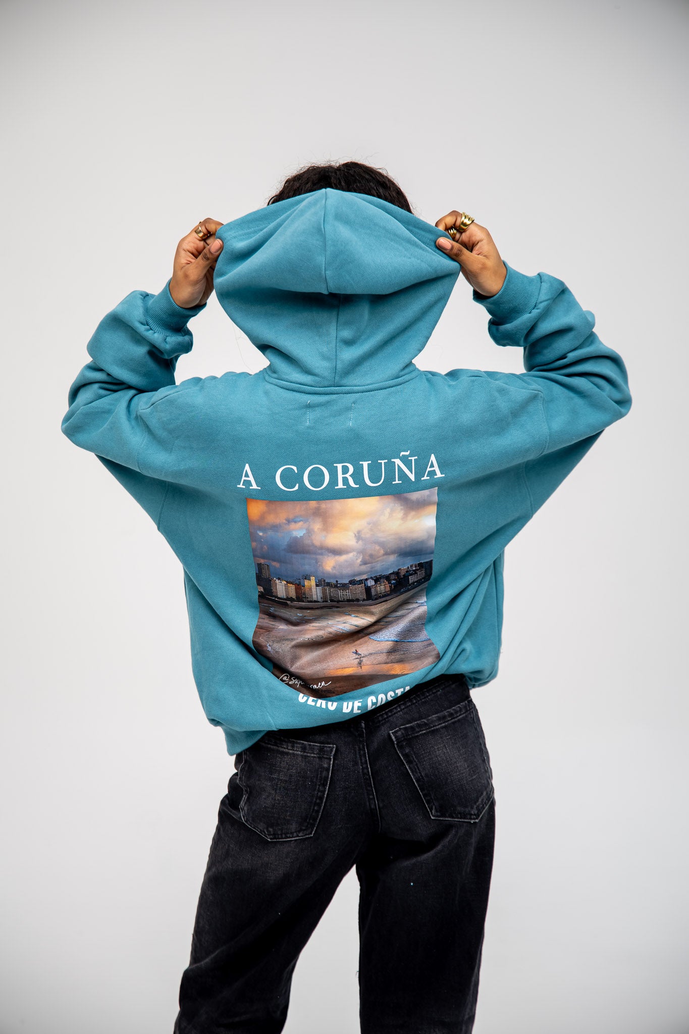BLUE SWEATSHIRT/SC "A CORUÑA PHOTO SUPERKARMEN" WITH HOOD