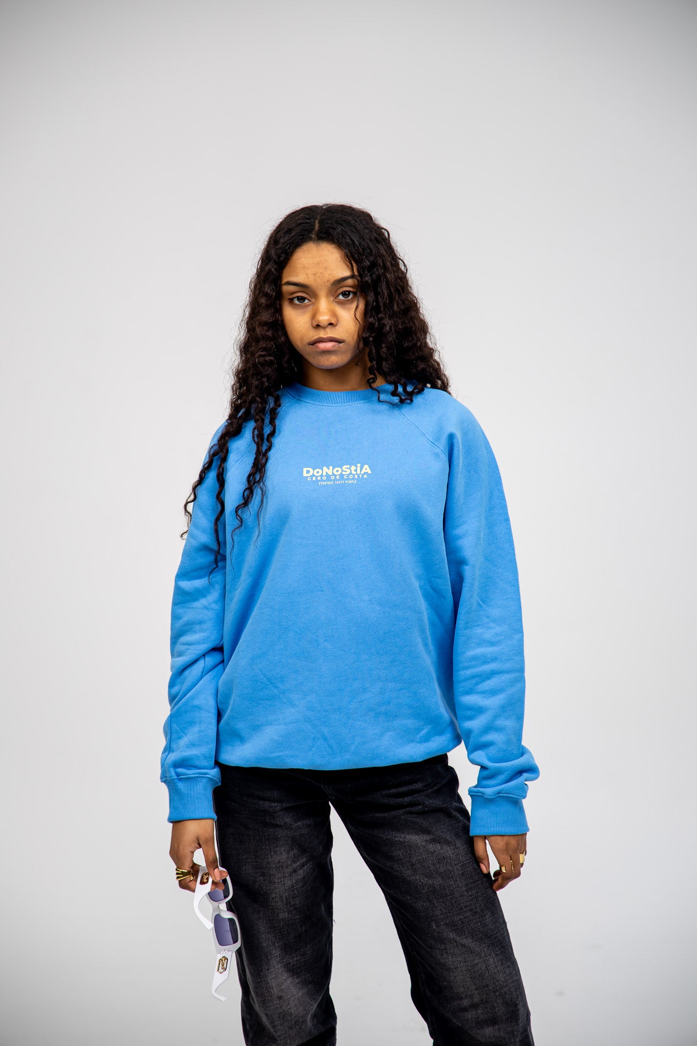 SUDADERA AZUL-TIZA/AMARILLO "DONOSTIA"