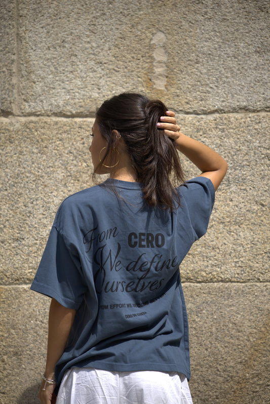 CAMISETA ANTRACITA/NEGRO "FROM CERO" LOGO