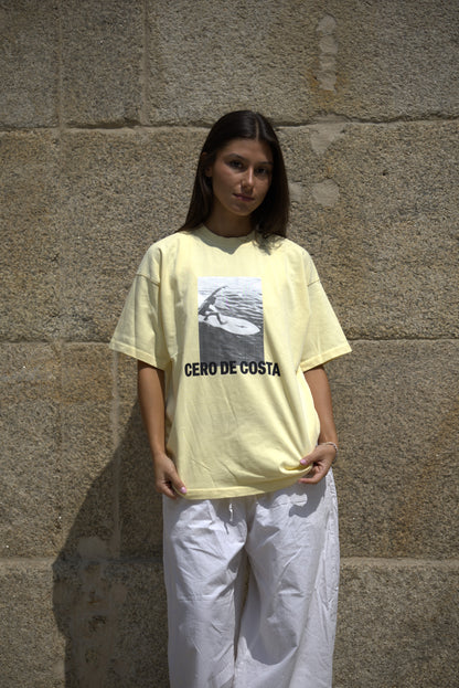 CAMISETA MANTEQUILLA/NEGRO "FOTO SURFER"