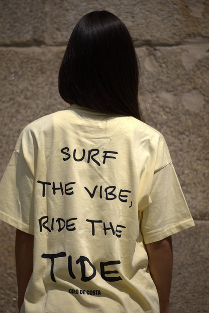 CAMISETA MANTEQUILLA/NEGRO "FOTO SURFER"