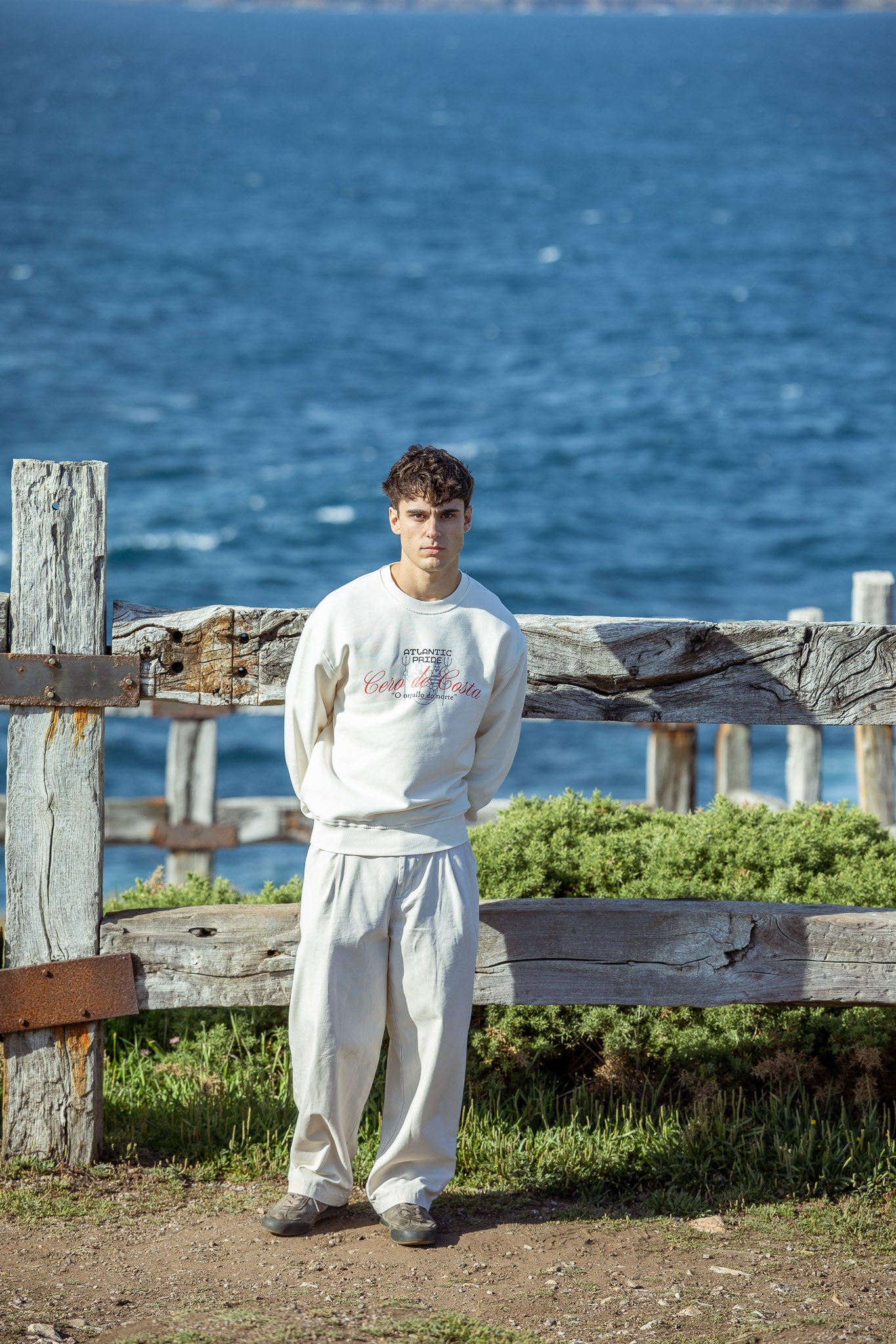 SUDADERA BLANCO/MIX “PRIDE ORGULLO ATLANTICO”