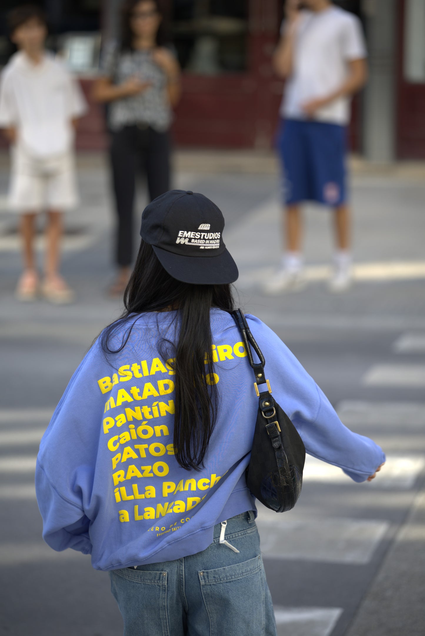 SUDADERA AZUL-TIZA/AMARILLO "SURF"