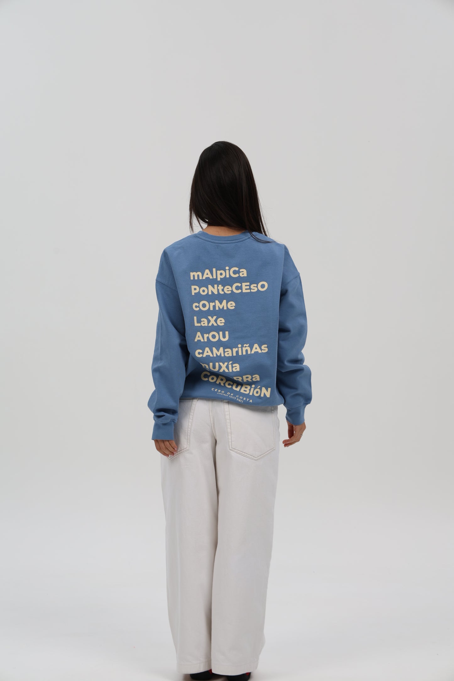 SUDADERA AZUL-D/BEIGE "OS FAROS"
