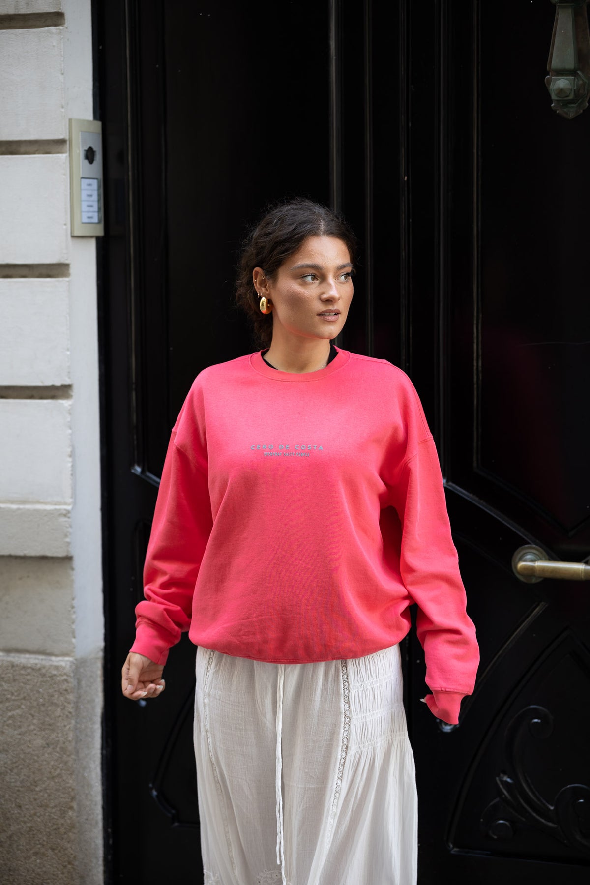 Sudadera fresa y verde diseño Playas Razo de Cero de Costa, detalle