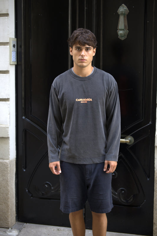 CAMISETA ANTRACITA/NARANJA-FLÚOR "CANTABRIA" MANGA LARGA