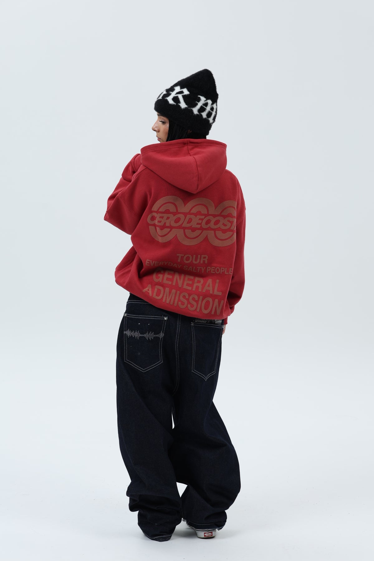 SUDADERA GRANATE/MARRÓN "LOGO TOUR" CON CAPUCHA