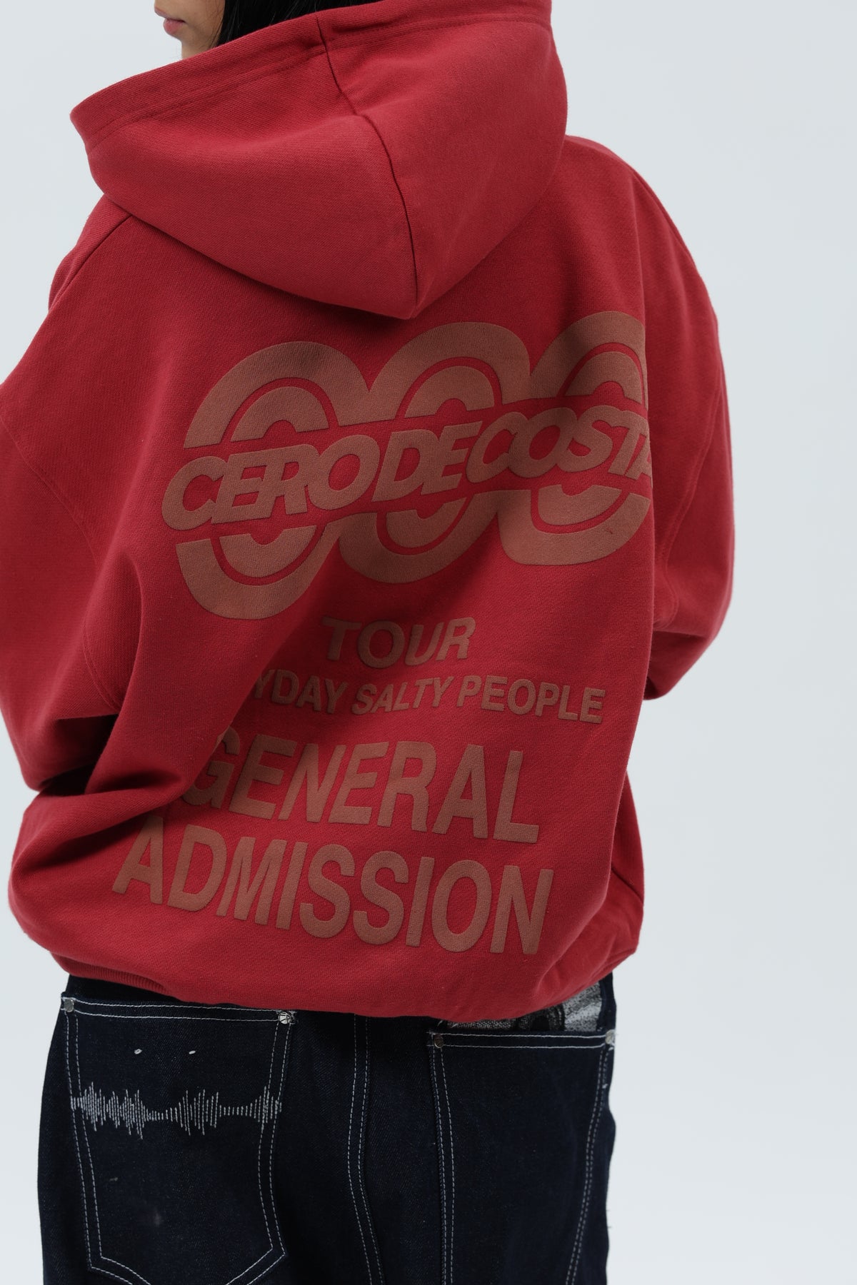 SUDADERA GRANATE/MARRÓN "LOGO TOUR" CON CAPUCHA