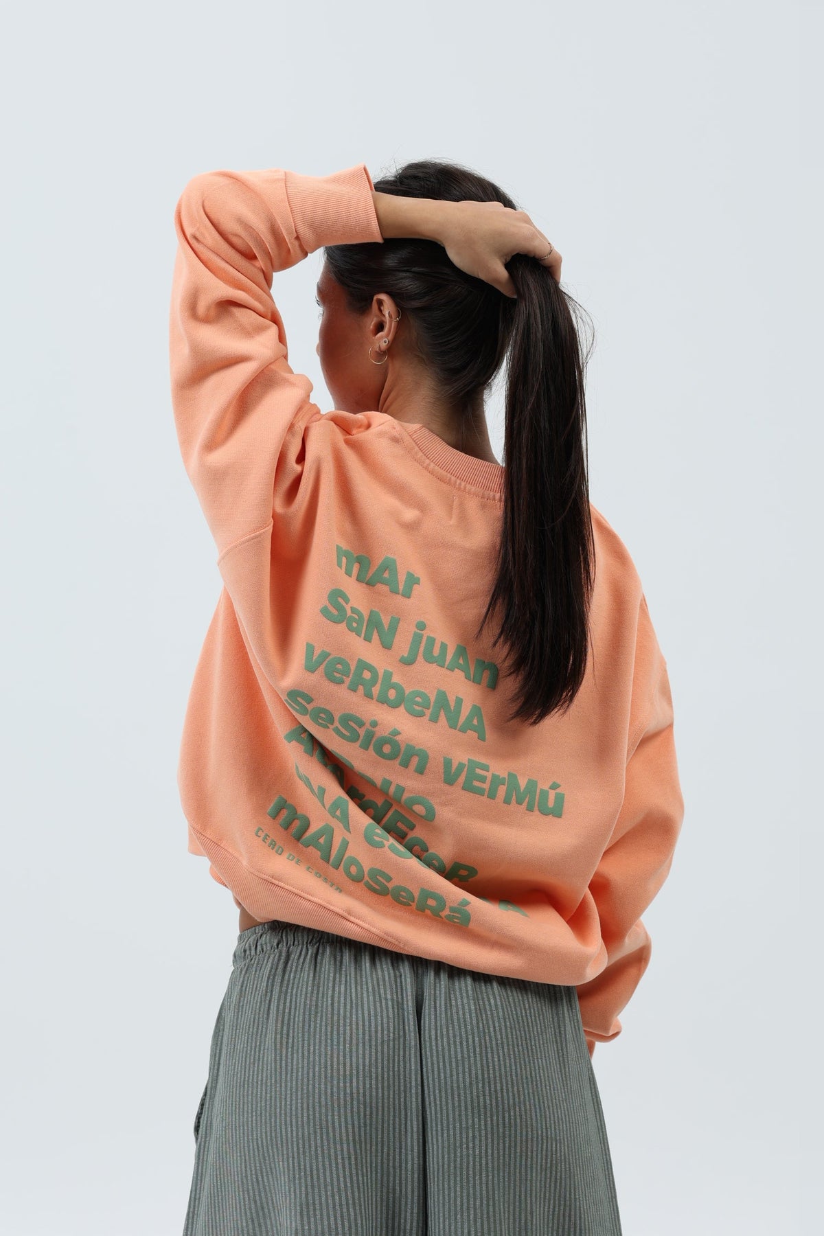 SUDADERA CORAL/VERDE "MORRIÑA" CORTA – foto 7