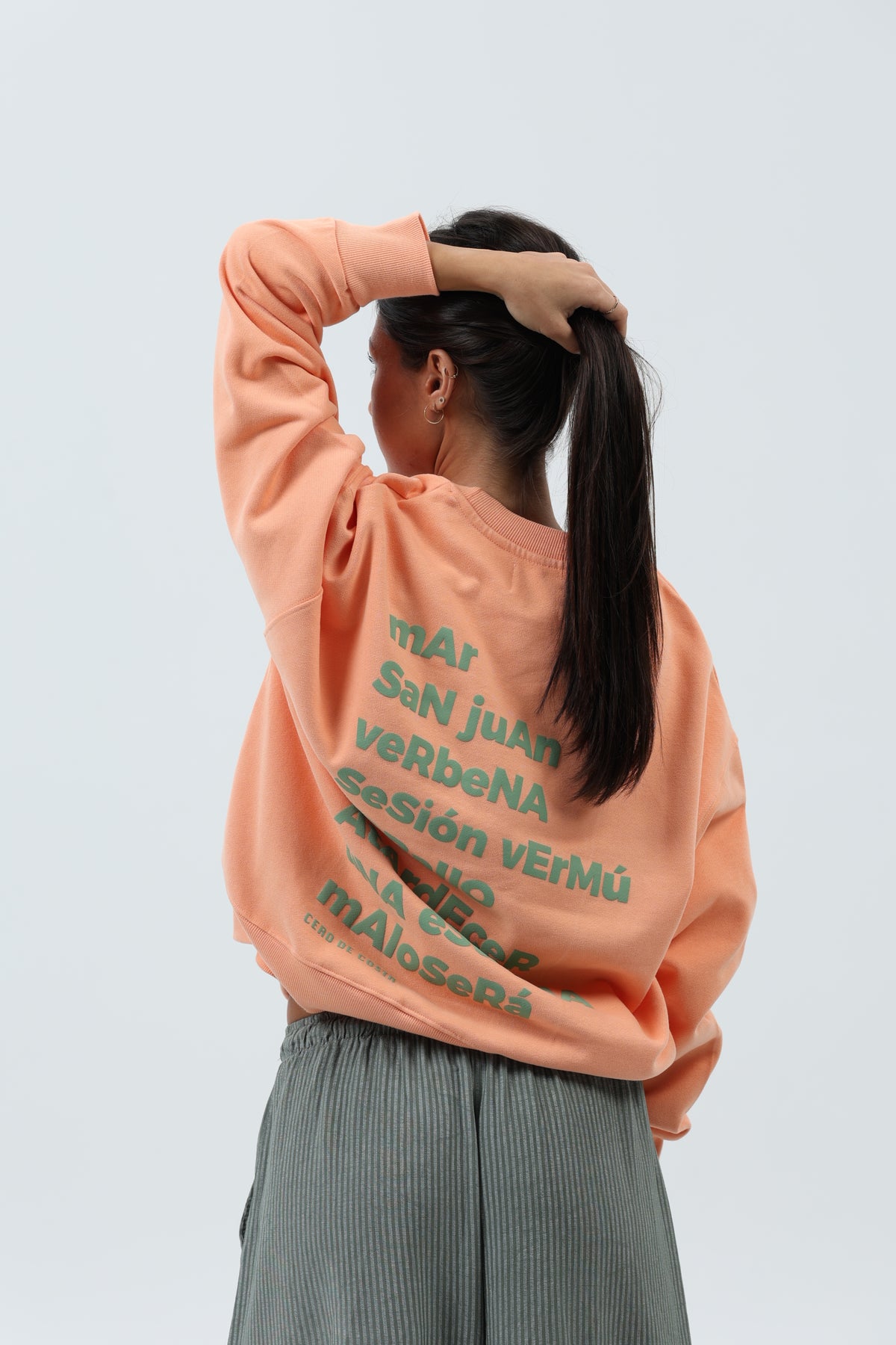 SUDADERA CORAL/VERDE "MORRIÑA" CORTA – foto 7