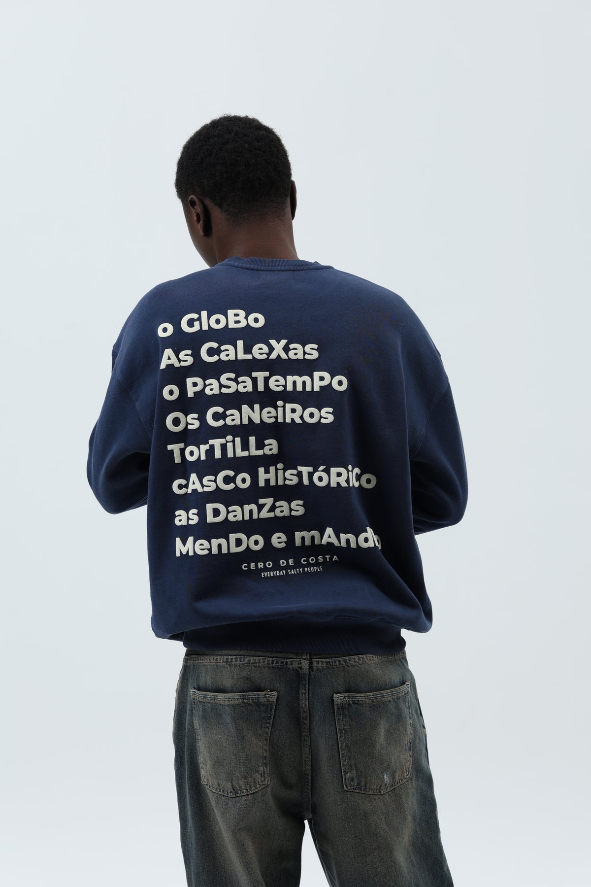 SUDADERA MARINO/CREMA "BETANZOS" – foto 4