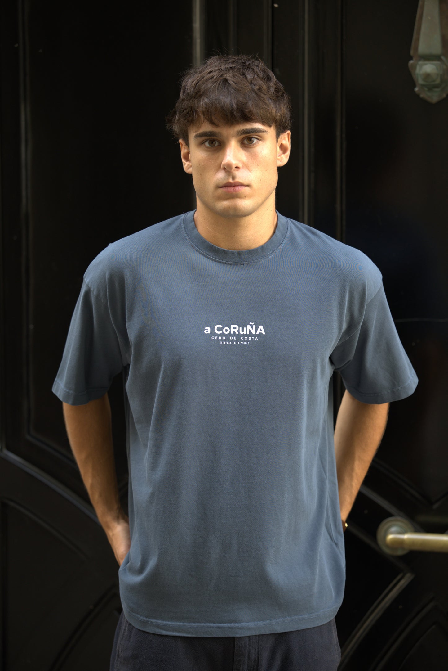 CAMISETA ANTRACITA/CELESTE "A CORUÑA"