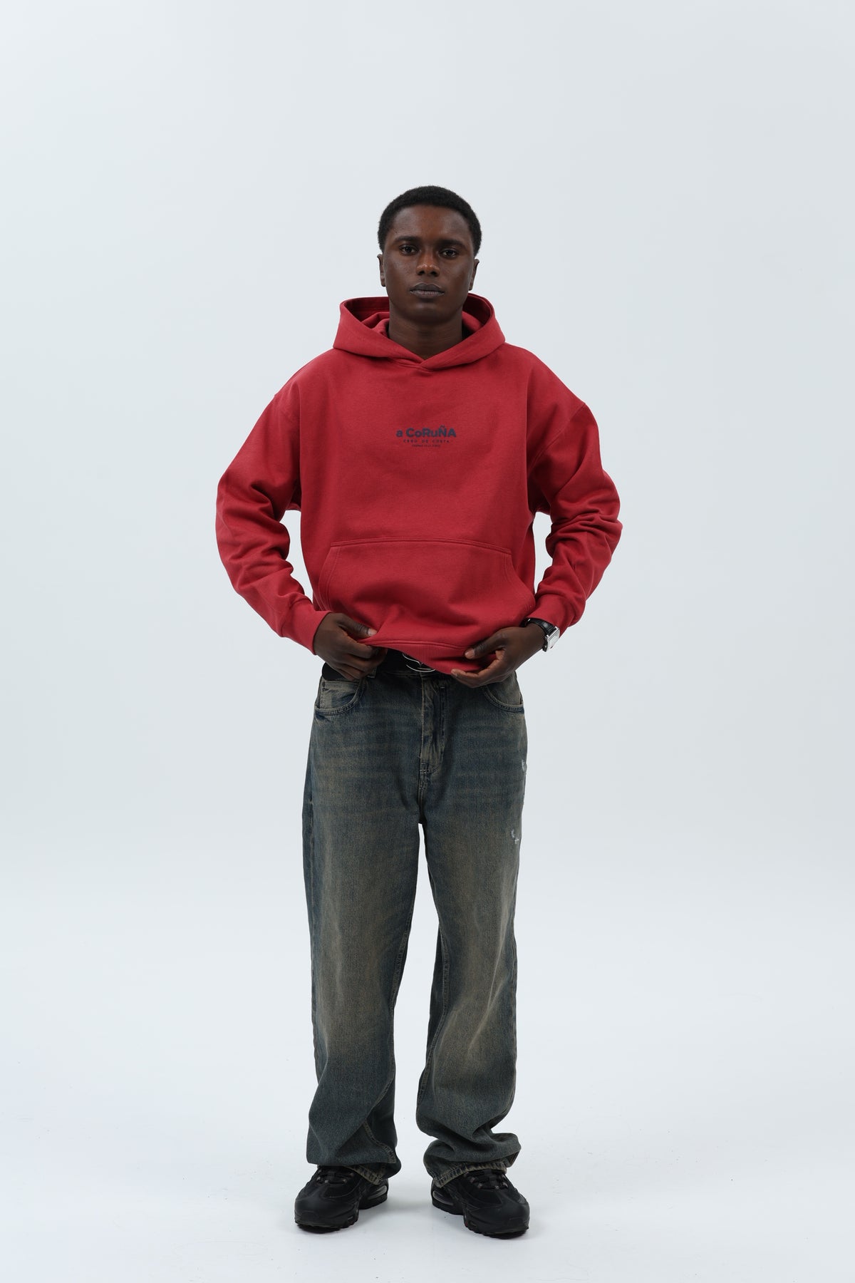 SUDADERA GRANATE/MARINO "A CORUÑA" CON CAPUCHA – foto 1