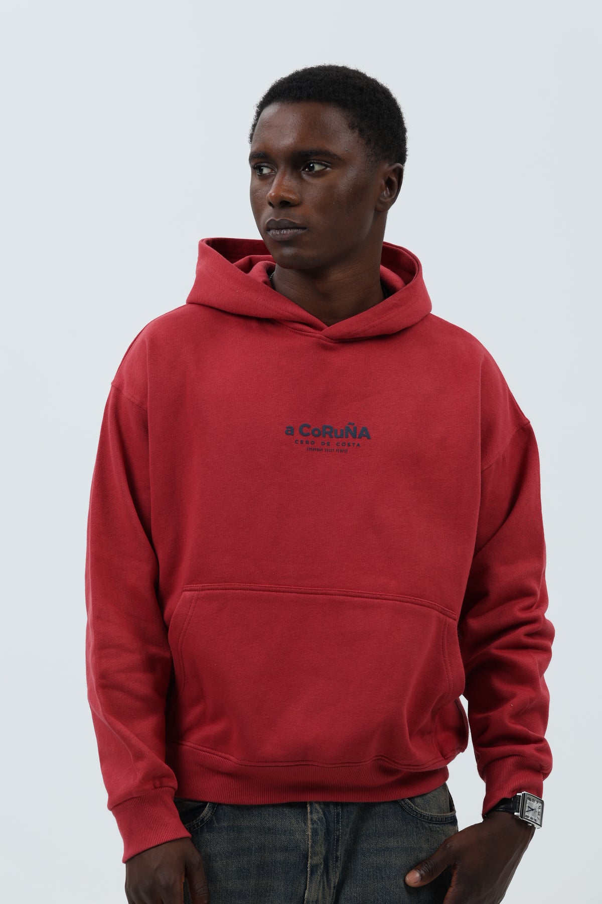 SUDADERA GRANATE/MARINO "A CORUÑA" CON CAPUCHA – foto 5