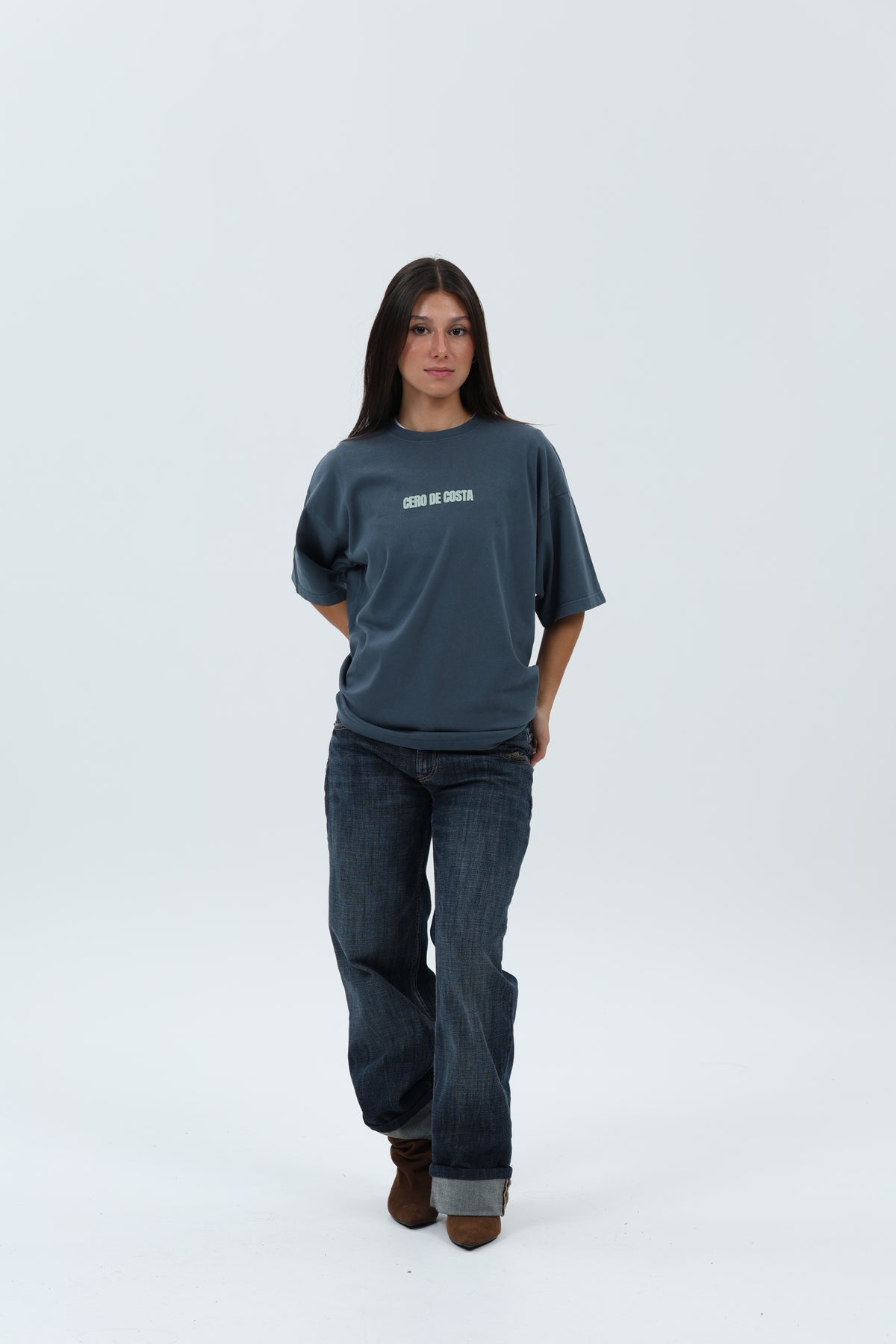 CAMISETA ANTRACITA/VERDE "LOGO" – foto 1