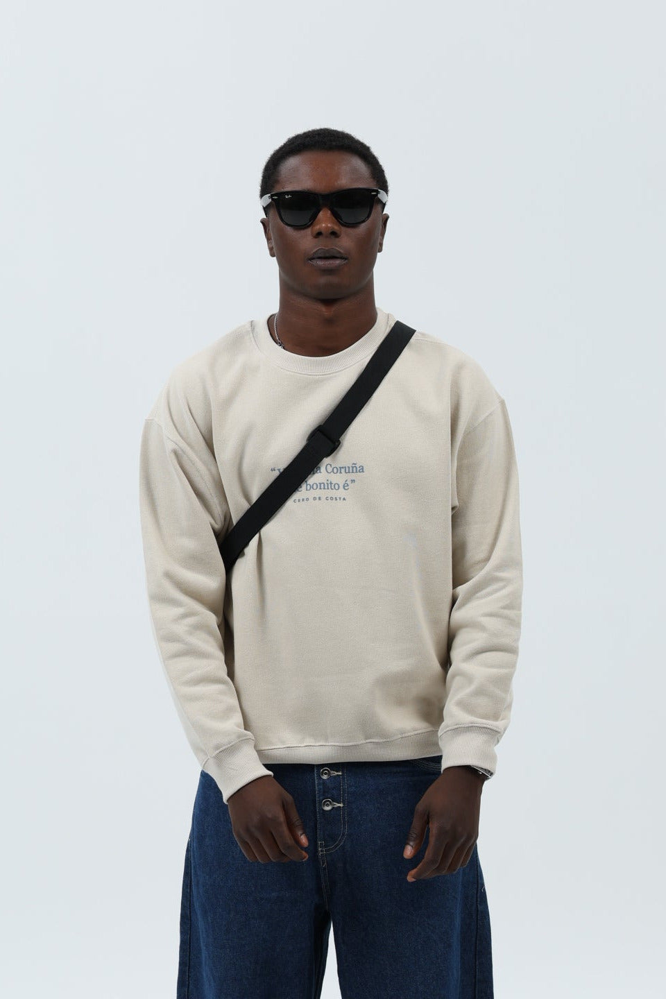 SUDADERA CREMA/AZUL "VIVIR NA CORUÑA" – foto 1