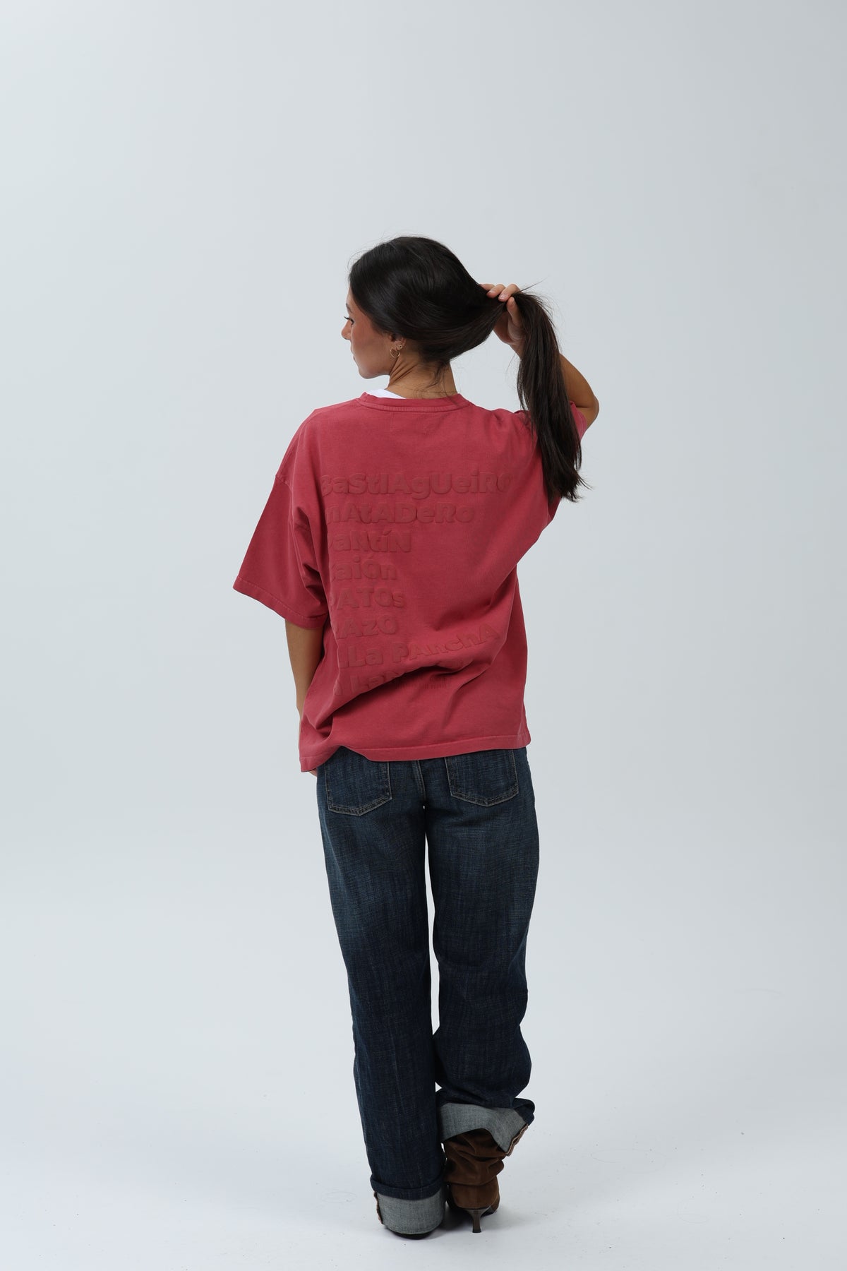 CAMISETA GRANATE/MARRÓN "PLAYAS SURF" – foto 2