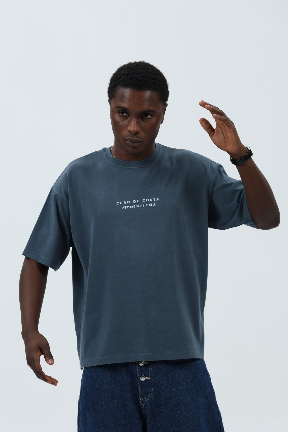 CAMISETA ANTRACITA/CELESTE "CÍES" – foto 4