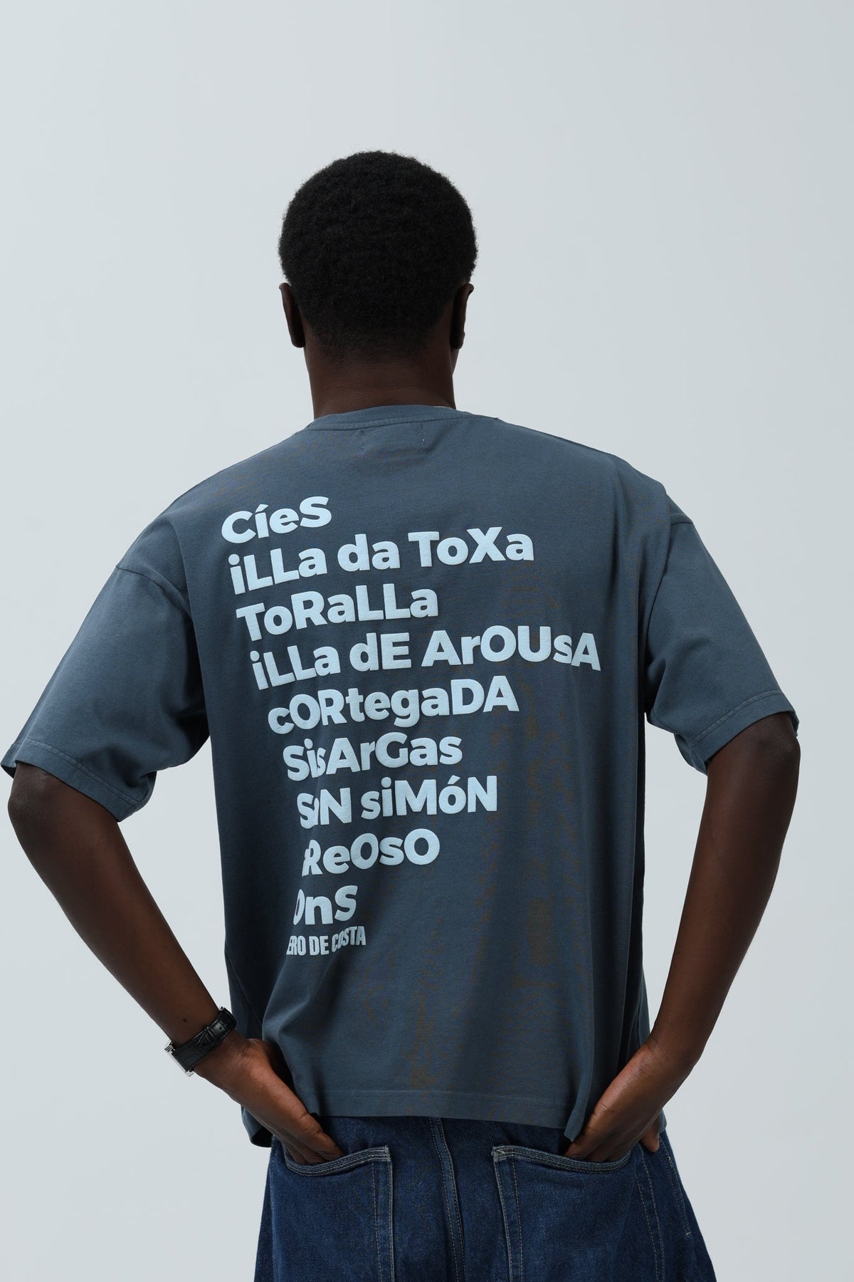 CAMISETA ANTRACITA/CELESTE "CÍES" – foto 6