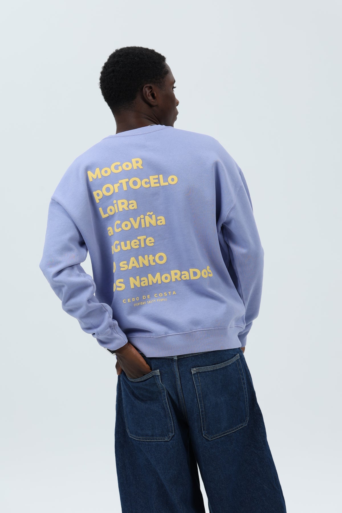 SUDADERA LILA-TIZA/AMARILLO "MARÍN" – foto 5