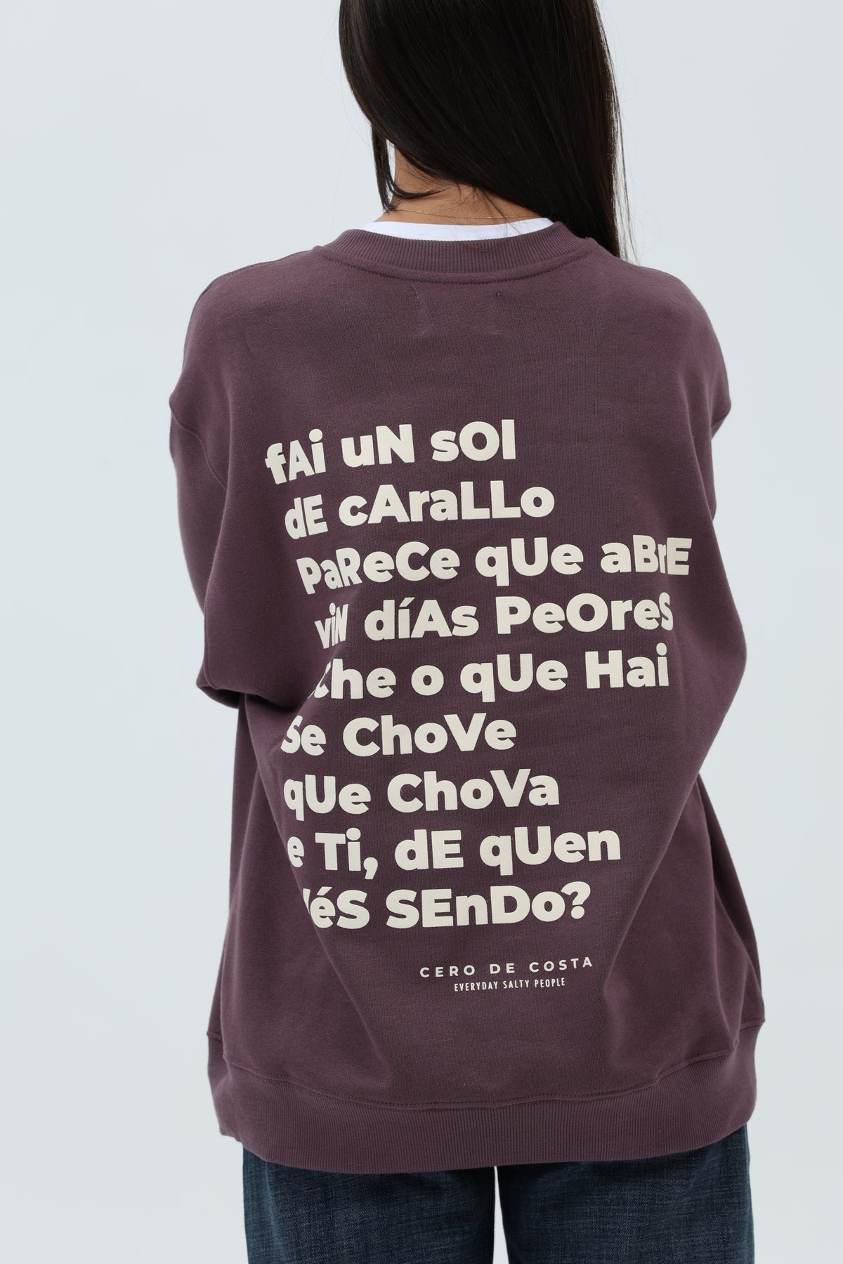 SUDADERA BERENJENA/CREMA "MALO SERÁ" – foto 7