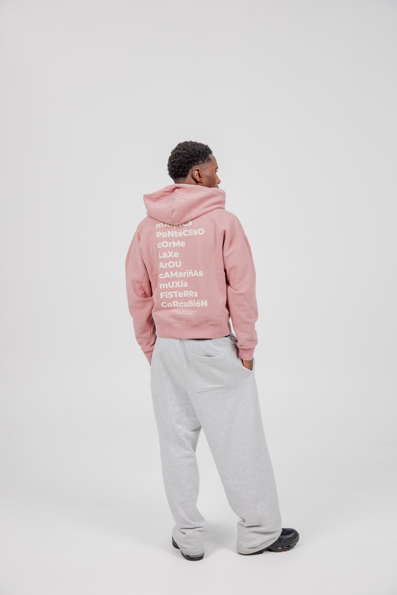 PINK/WHITE "OS FAROS" SHORT ZIPPER SWEATSHIRT