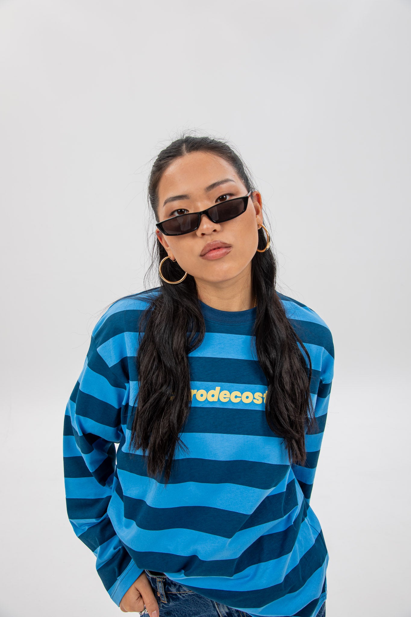 CAMISETA AZUL/CELESTE "PLAYAS RAZO" RAYAS