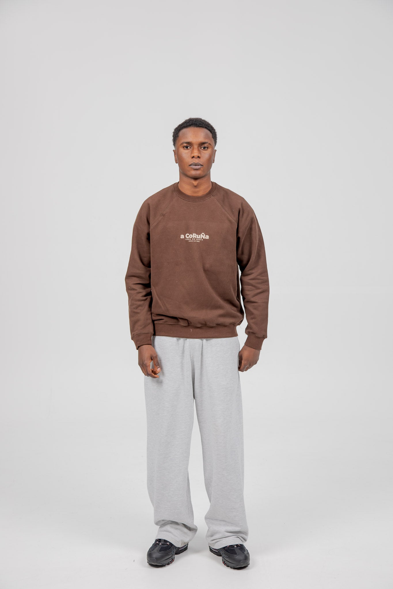 SUDADERA MARRÓN/BEIGE "A CORUÑA"