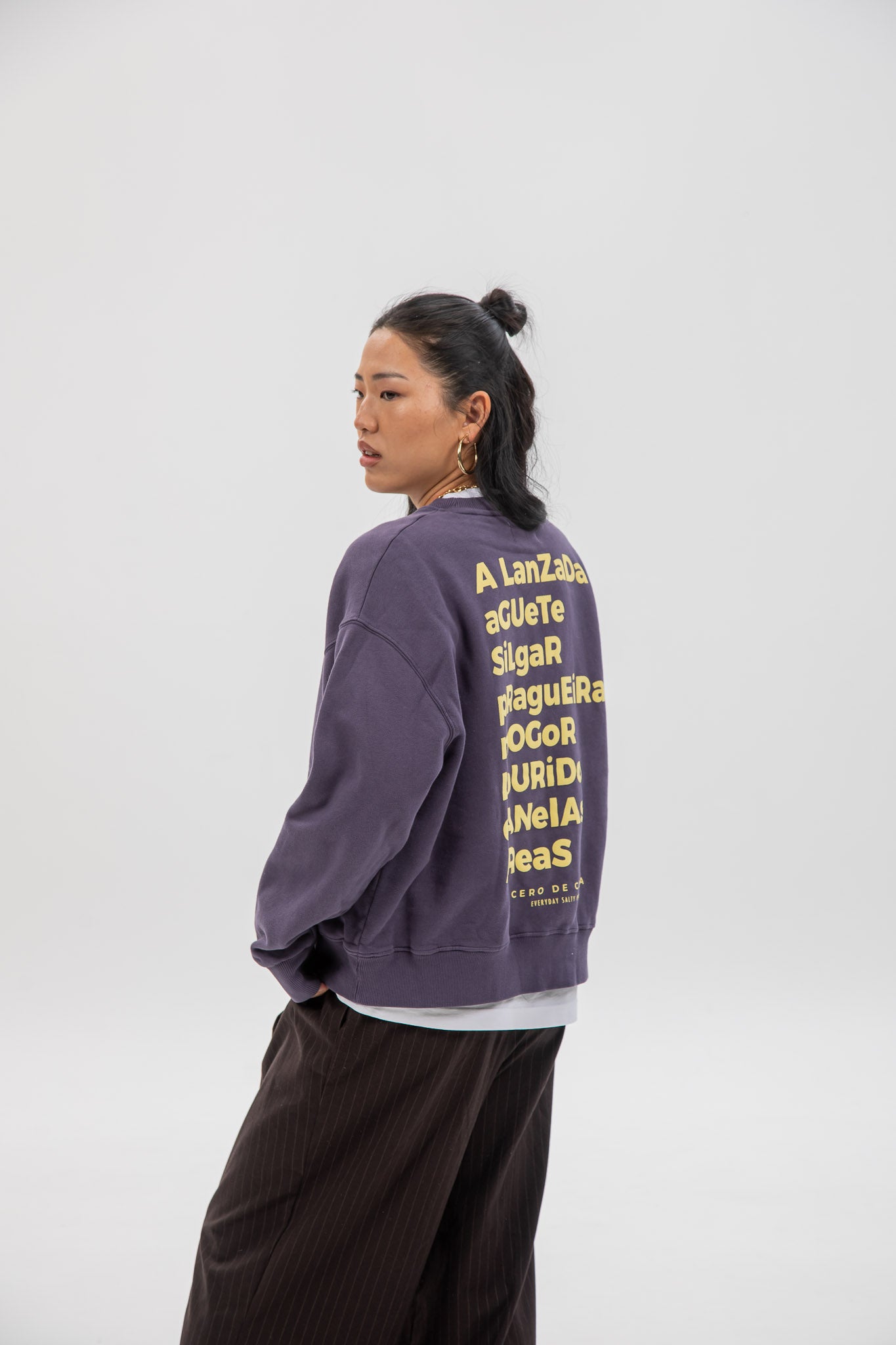 SUDADERA MORADO/AMARILLO "PONTEVEDRA"