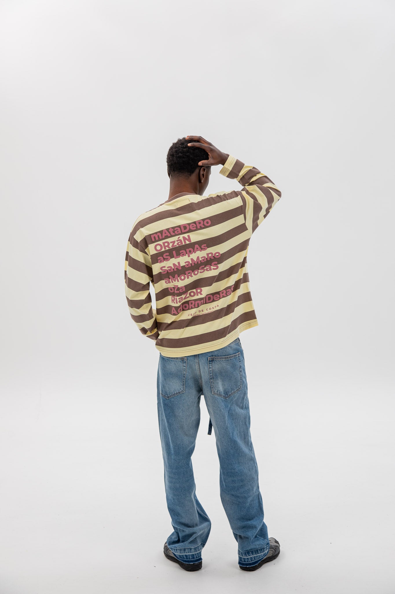 CAMISETA MARRÓN/AMARILLO "A CORUÑA" RAYAS