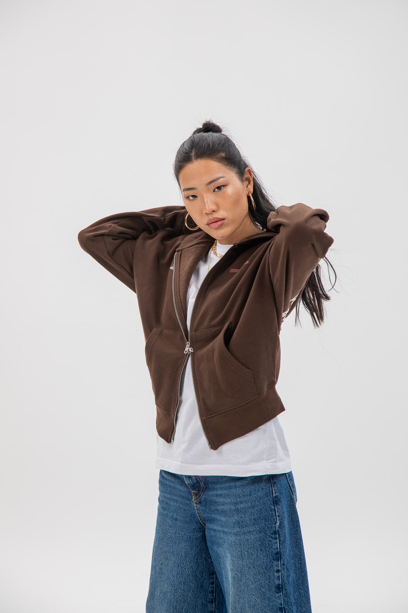 SUDADERA MARRÓN/BEIGE "BUEU" CREMALLERA CORTA