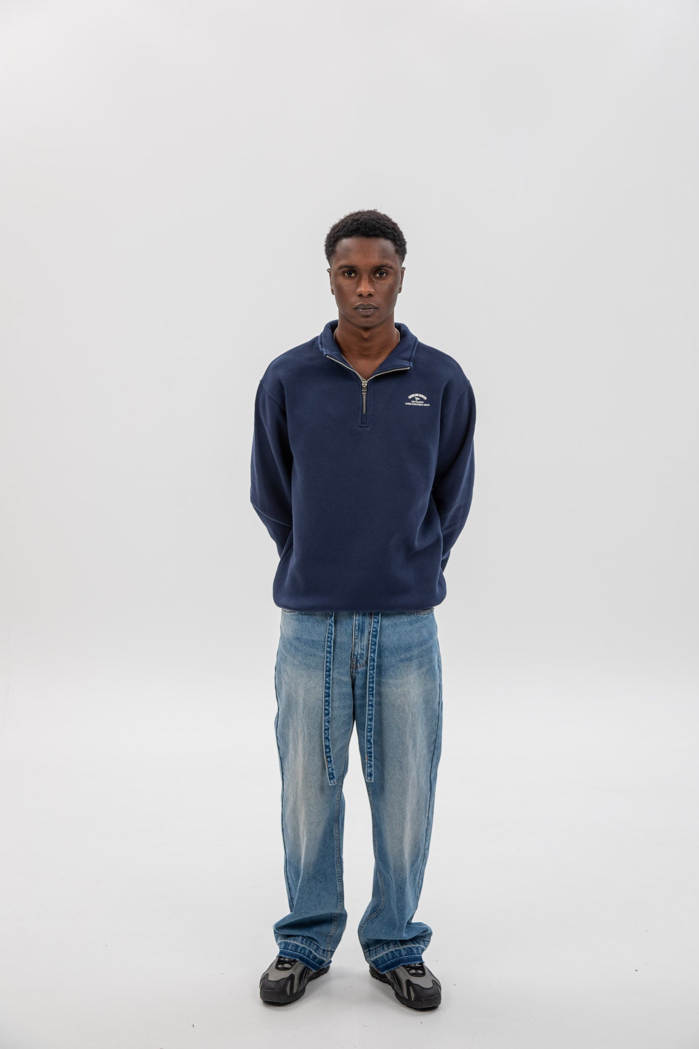 NAVY/BEIGE "LOGO" SWEATSHIRT HALF ZIP