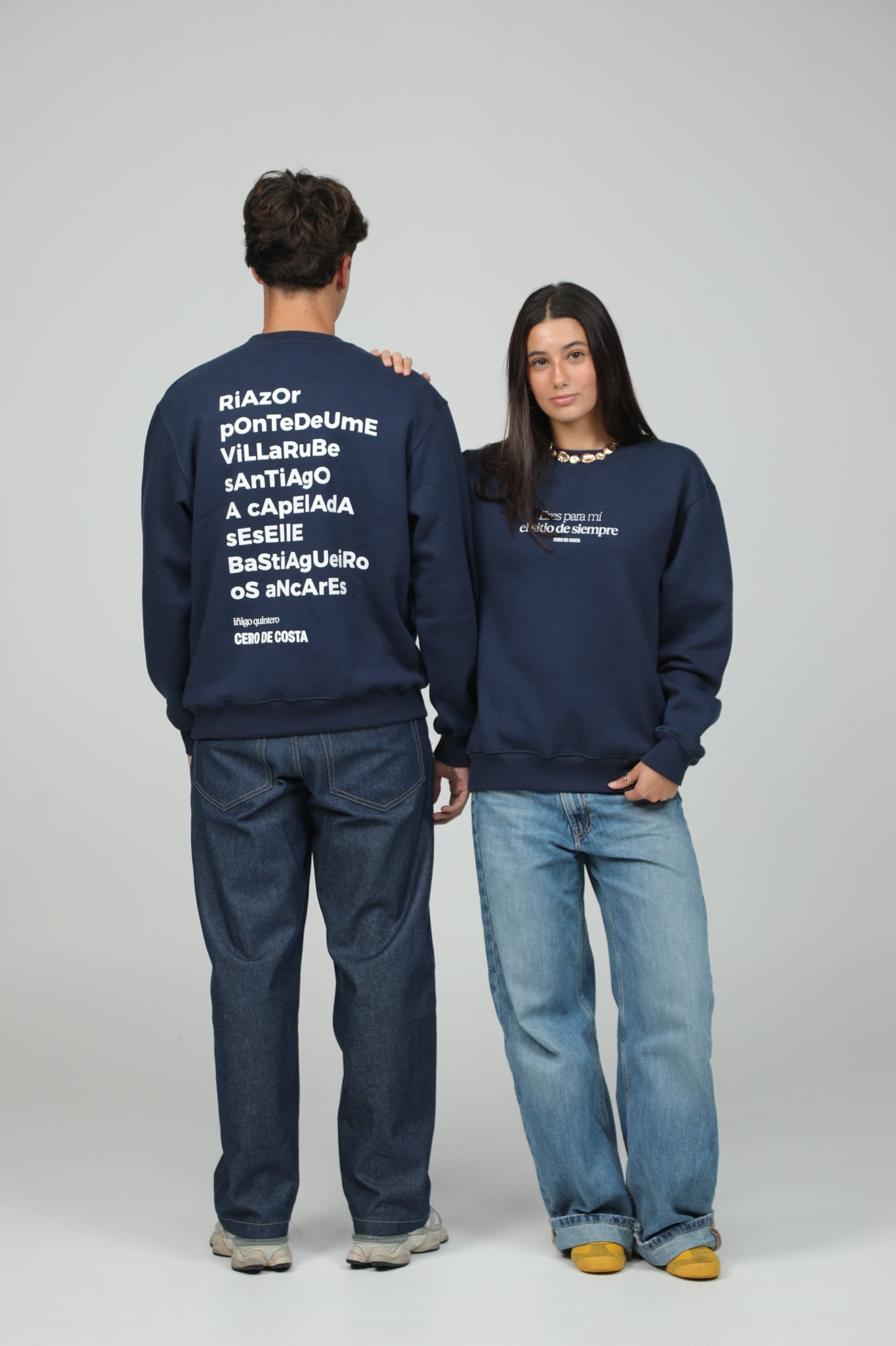 NAVY/WHITE SWEATSHIRT "IÑIGO QUINTERO"