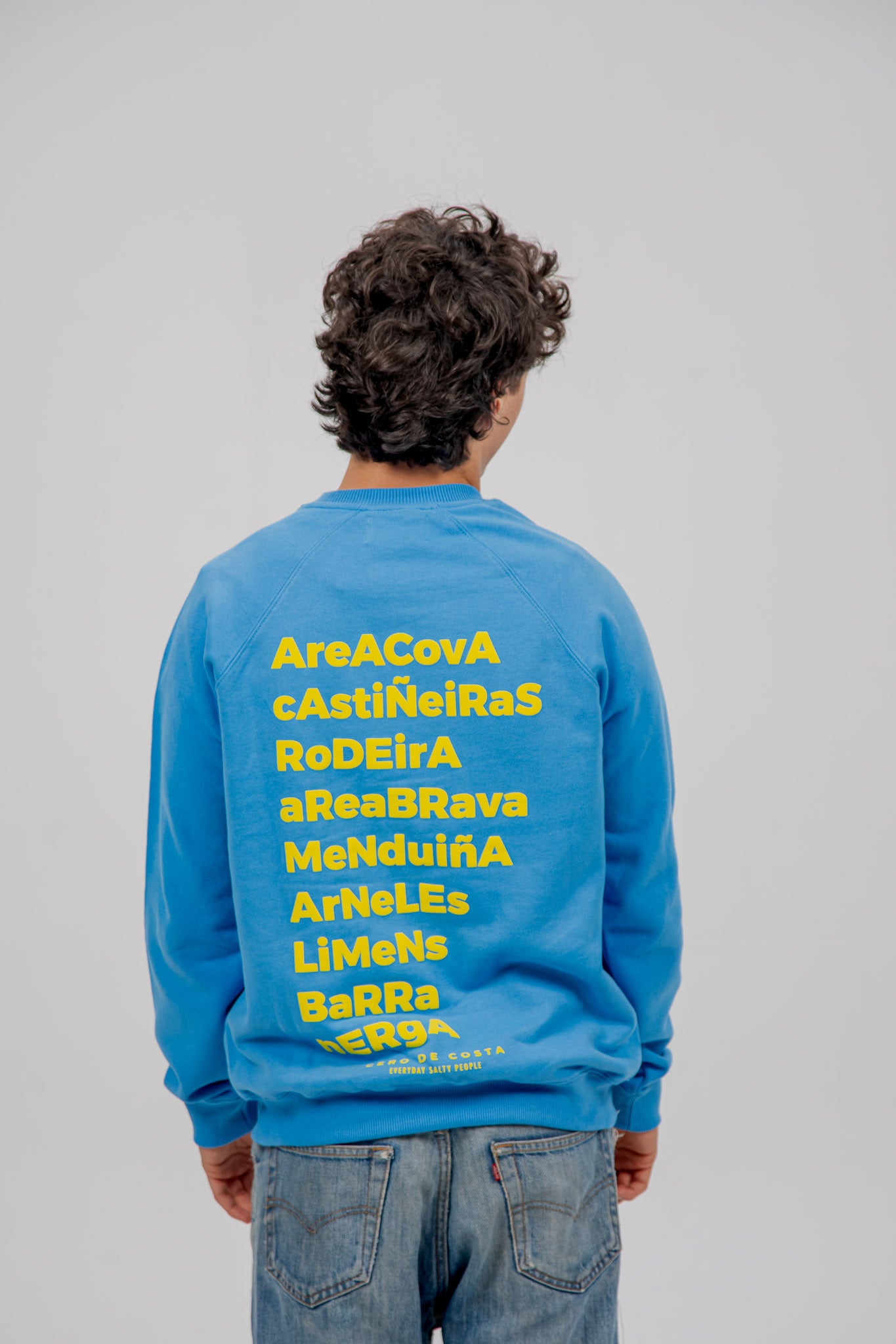 BLUE-CHALK/YELLOW "MORRAZO" SWEATSHIRT