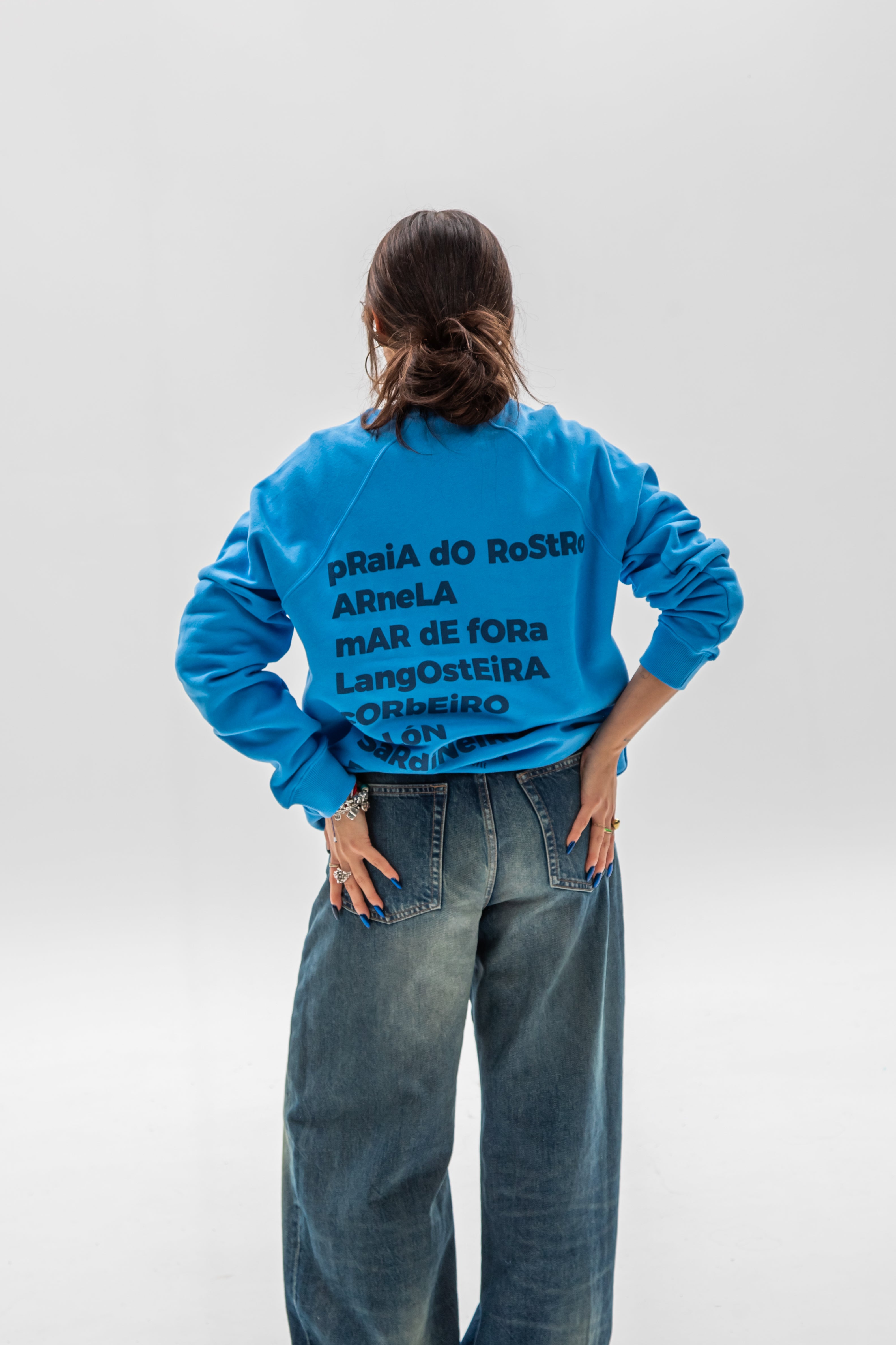 SUDADERA AZUL TIZA/MARINO "FIN DO MUNDO"