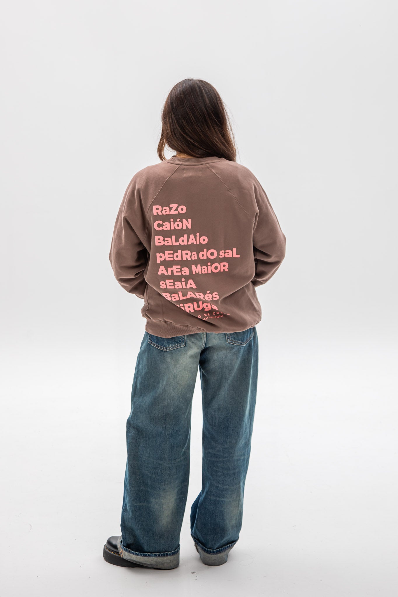 SUDADERA MARRÓN/ROSA 