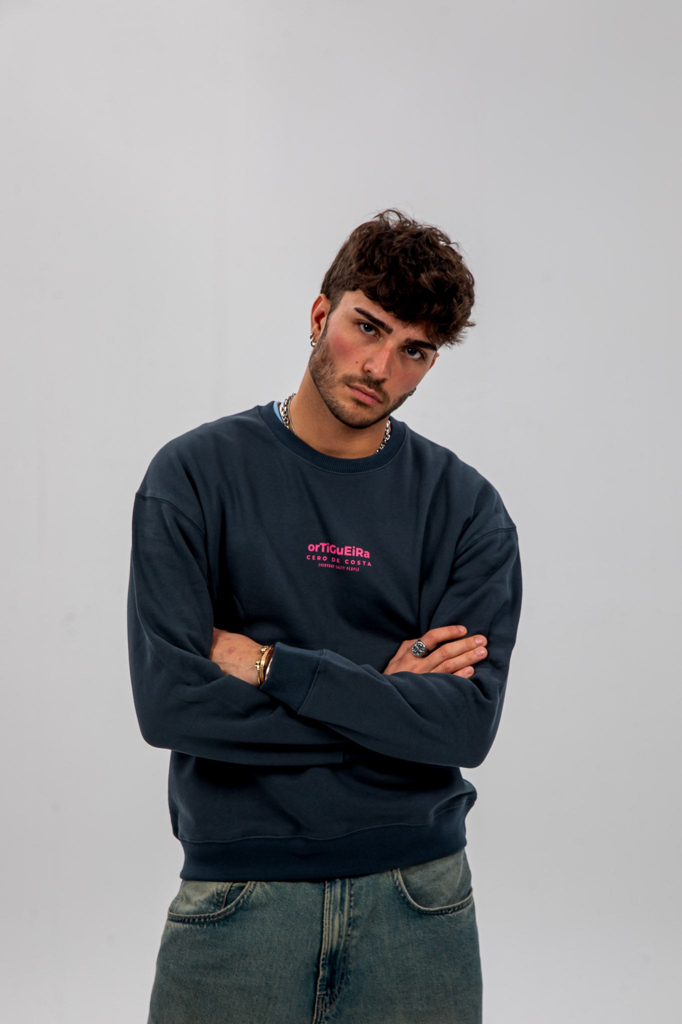 SUDADERA ANTRACITA/FUCISA "ORTIGUEIRA"