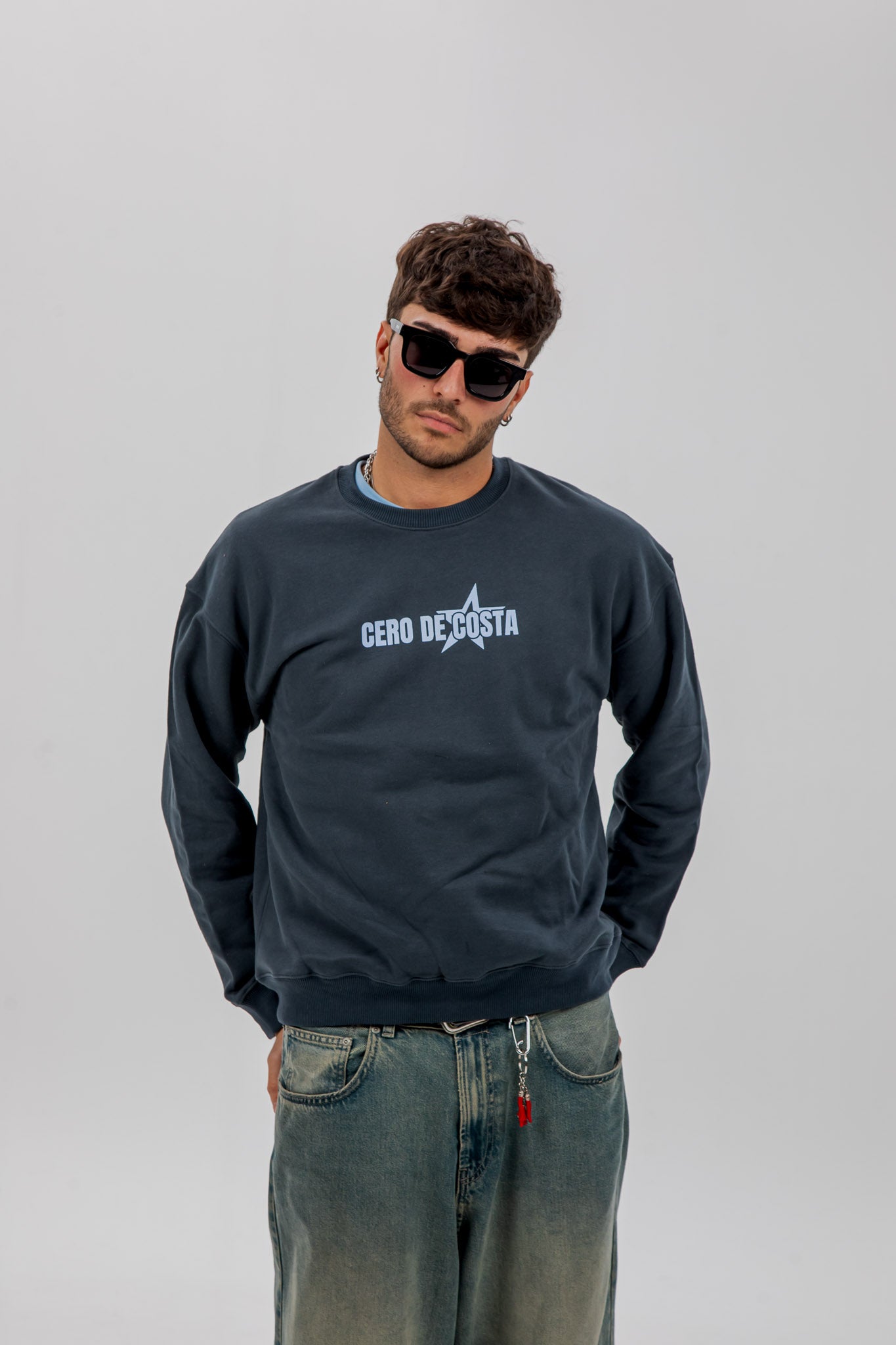 SUDADERA ANTRACITA/CELESTE "ESTRELLAS PLAYAS SURF"