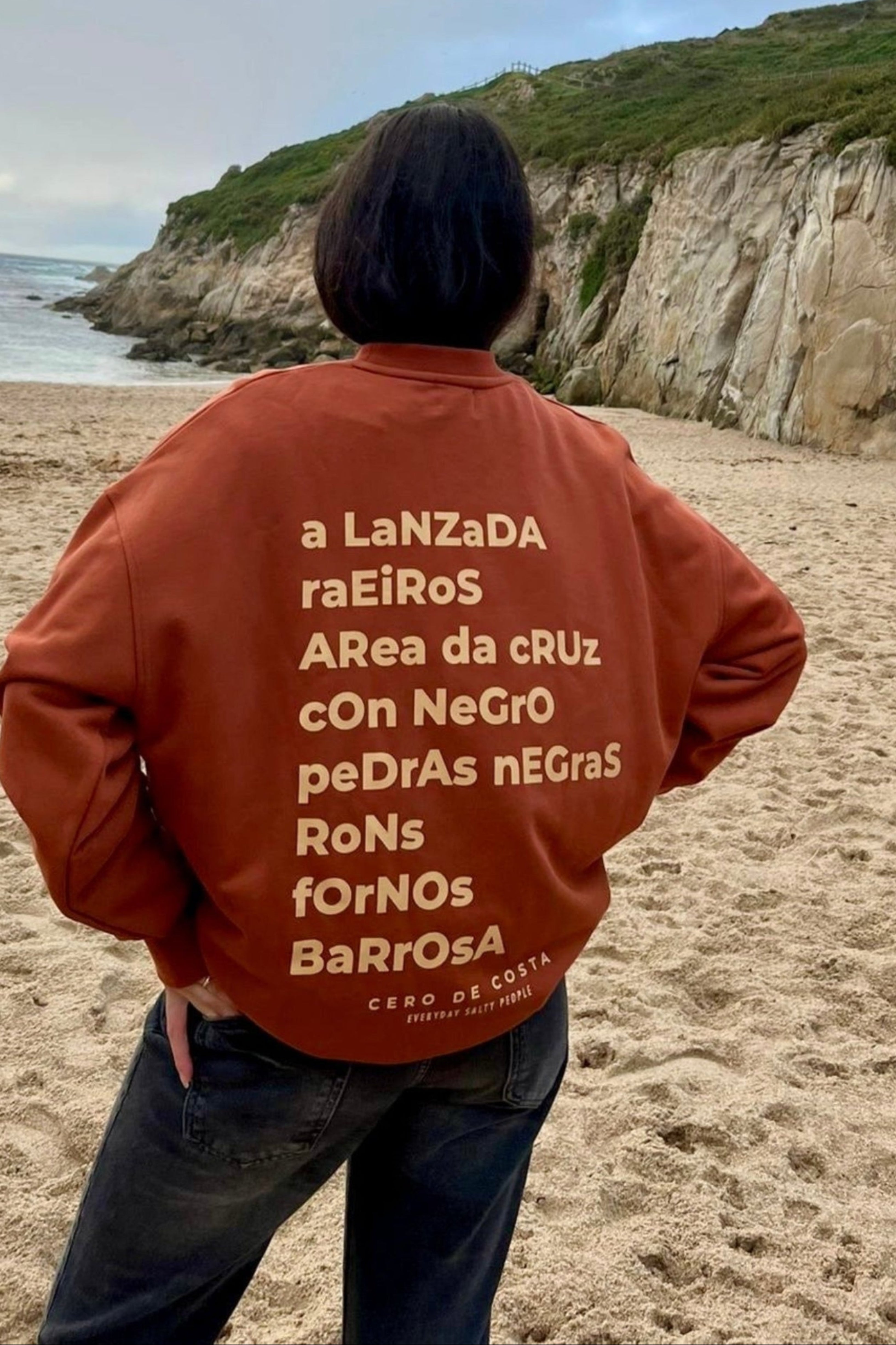 SUDADERA MARRÓN/VAINILLA "PONTEVEDRA"