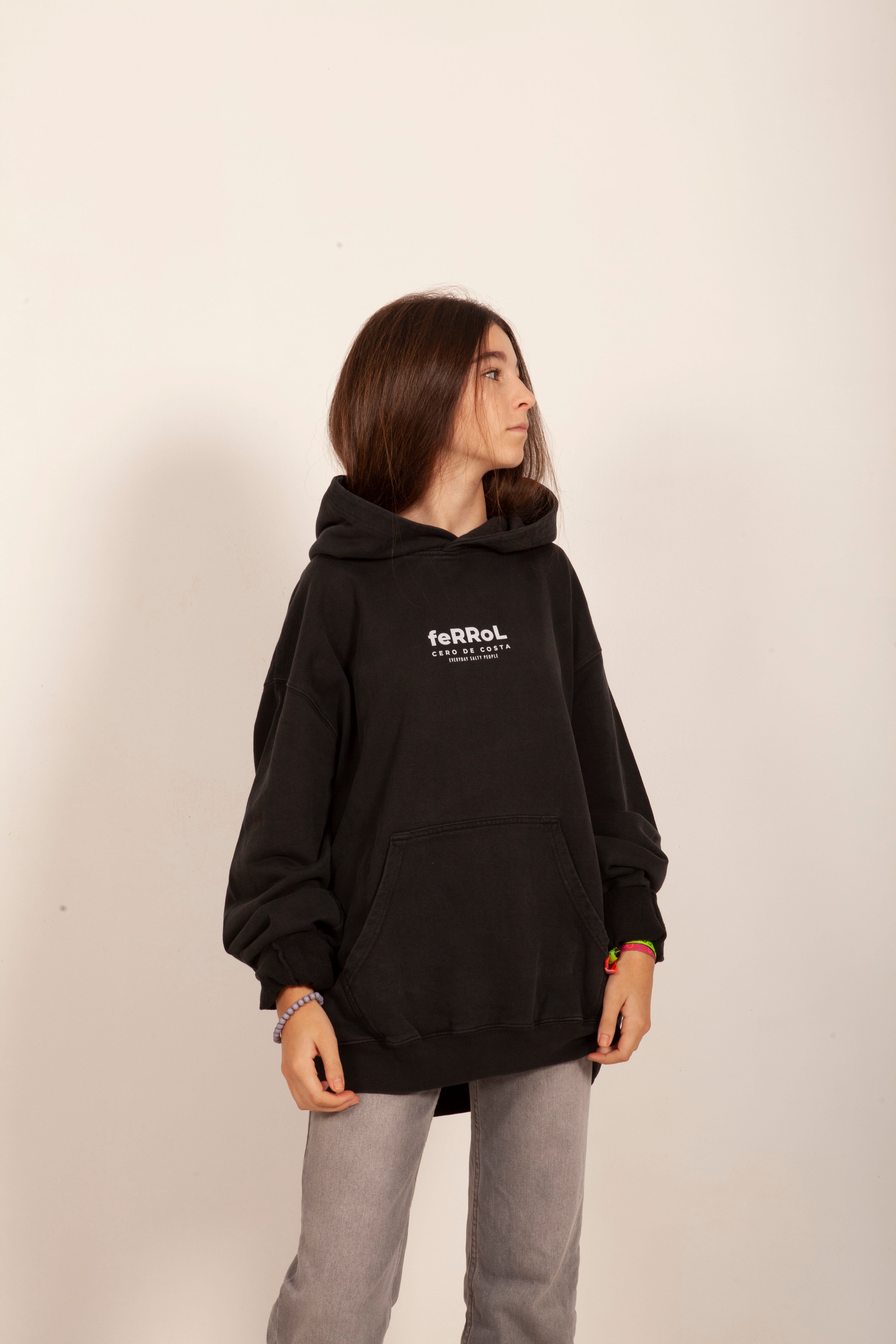 SUDADERA NEGRO/BLANCO "FERROL" CON CAPUCHA